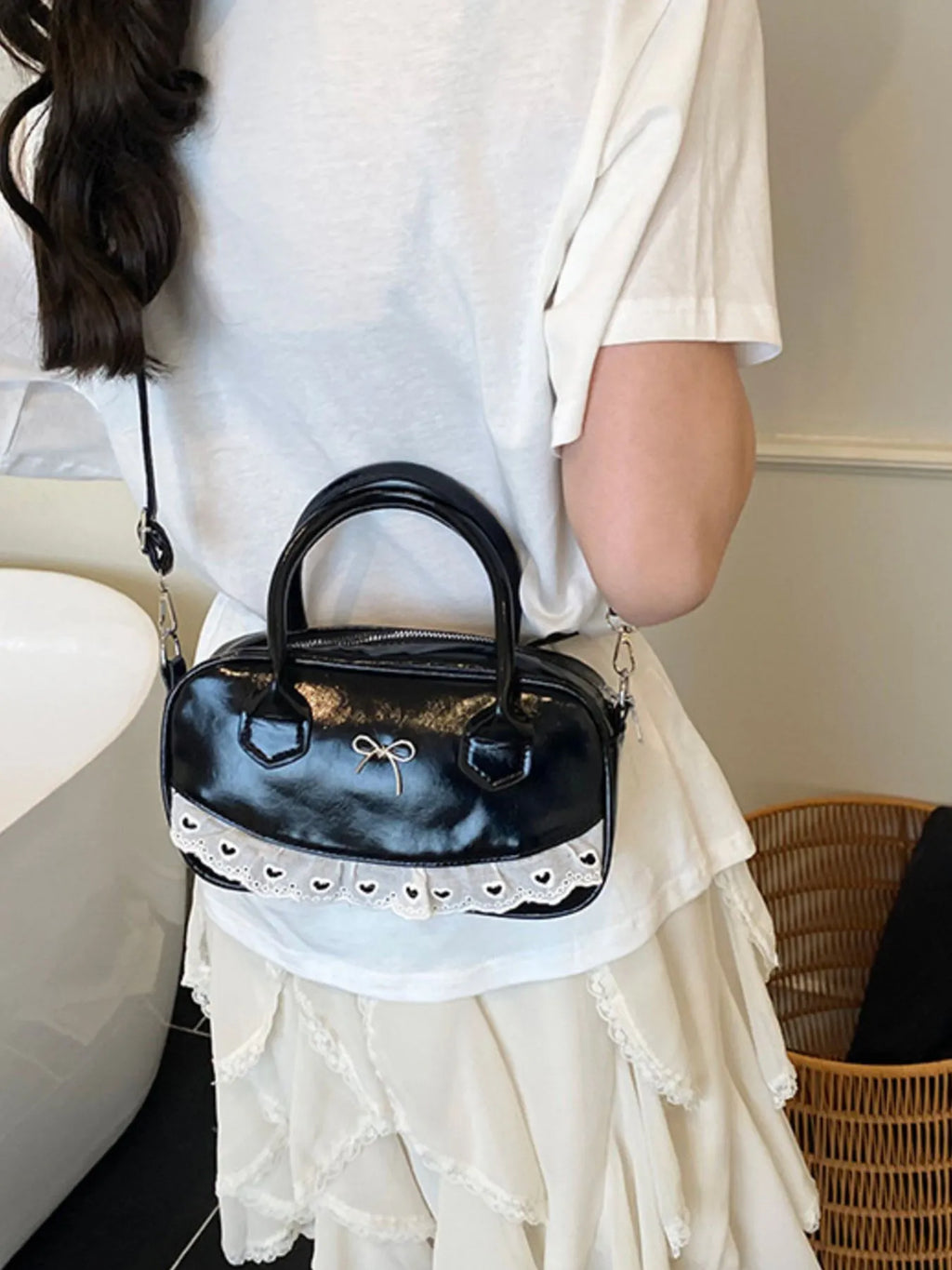 Lace Detail Bow Crossbody Bag