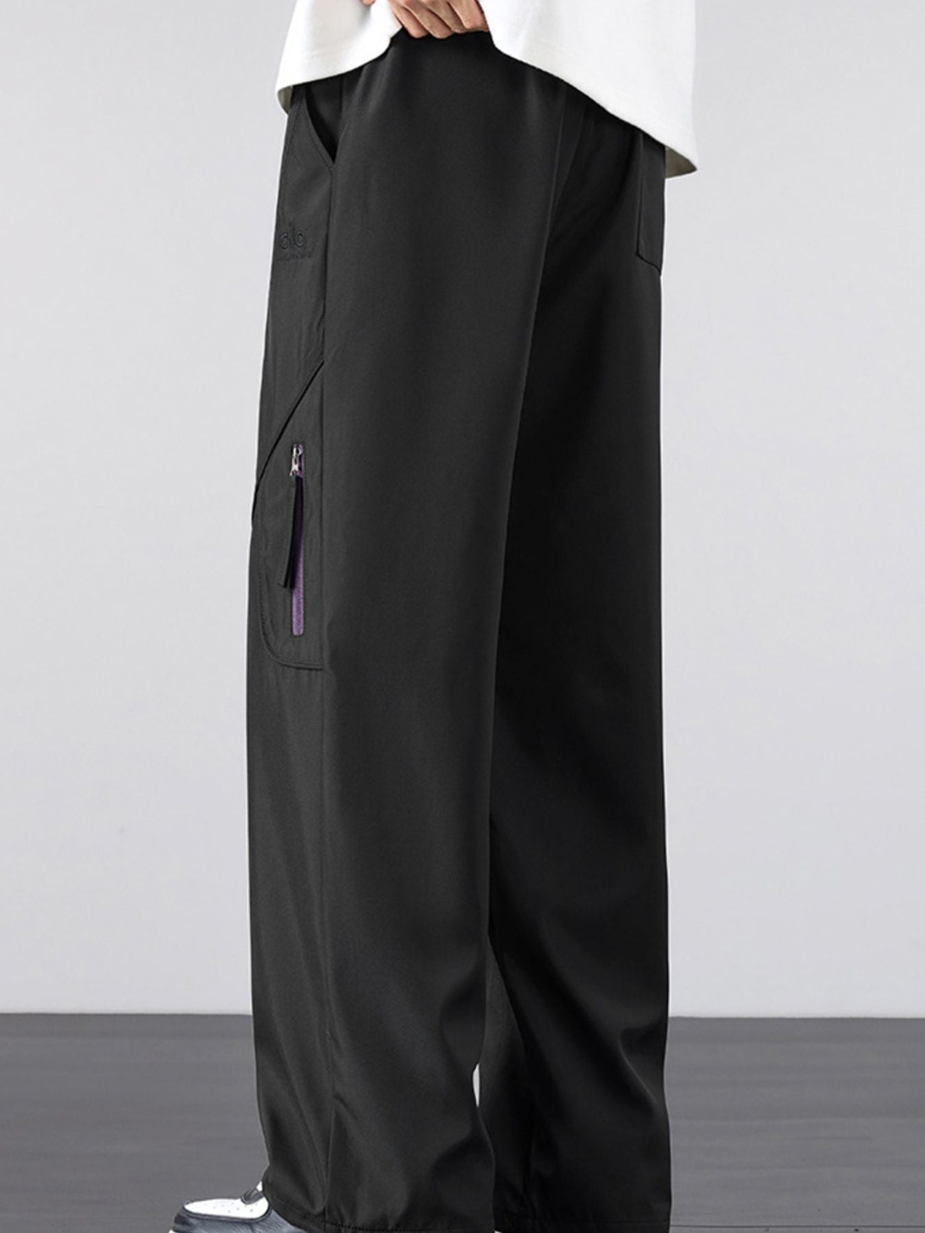 Men's Plus Size Loose Fit Cargo Pants with Zipper Pocket