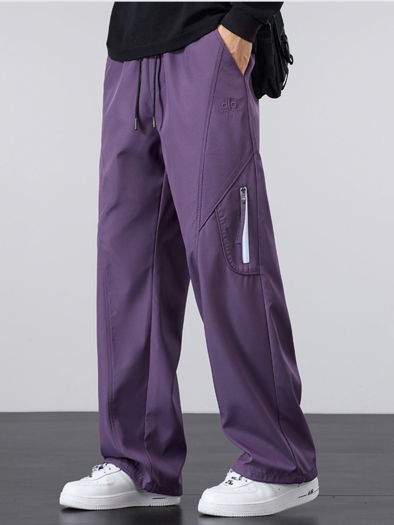 Men's Plus Size Loose Fit Cargo Pants with Zipper Pocket
