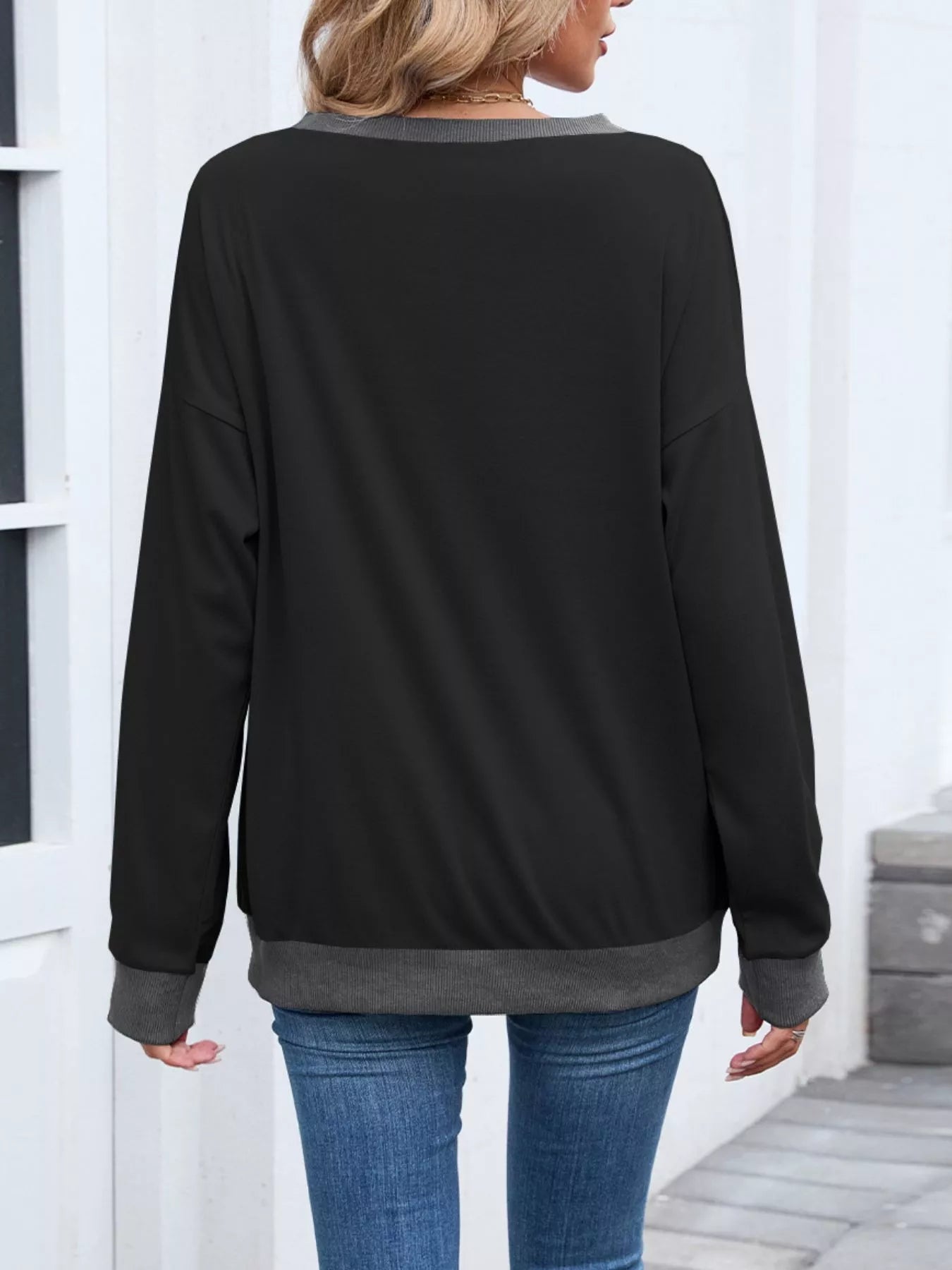 Contrast Trim Long Sleeve Sweatshirt