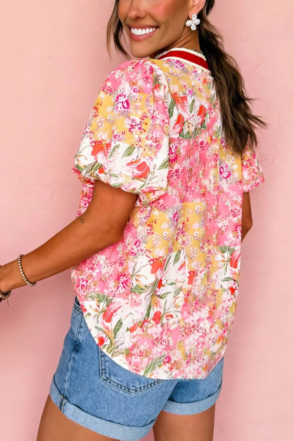 Contrast Collared V Neck Short Sleeve Floral Blouse