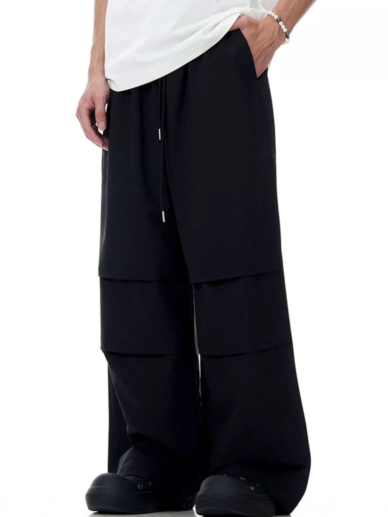 Men's Wide-Leg Drawstring Pants