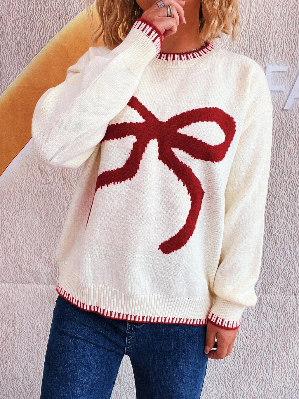 Bow Pattern Round Neck Sweater