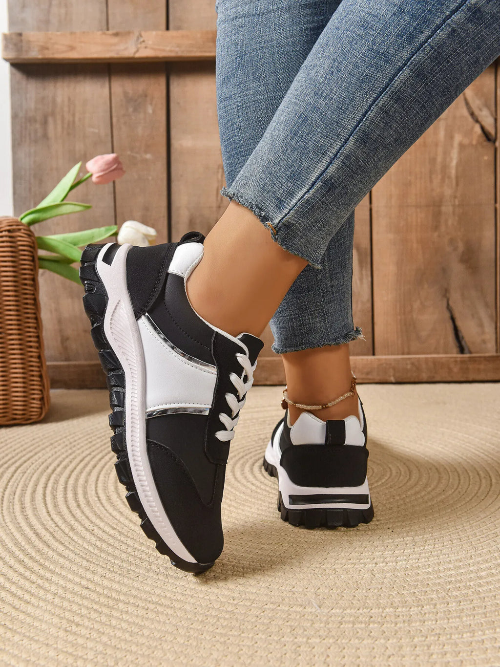 Contrast Lace Up Sneakers
