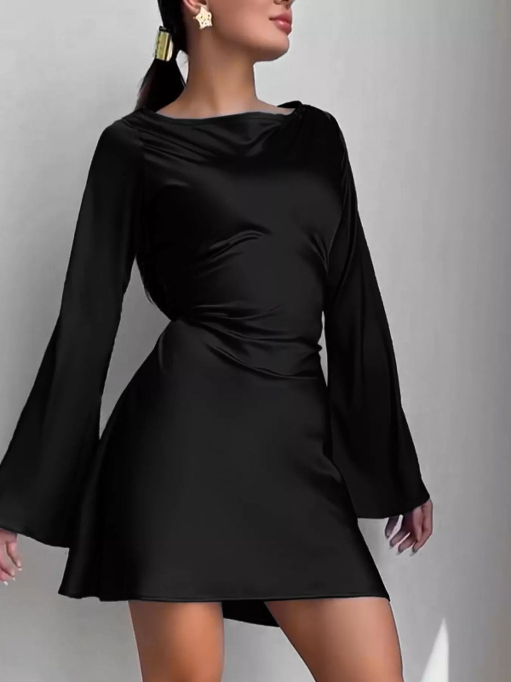 Elegant Mini Dress with Fare Sleeves