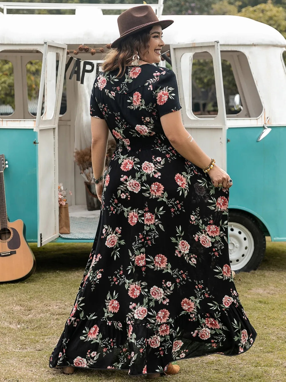 Plus Size Button Detail Printed V-Neck Short Sleeve Maxi Dress