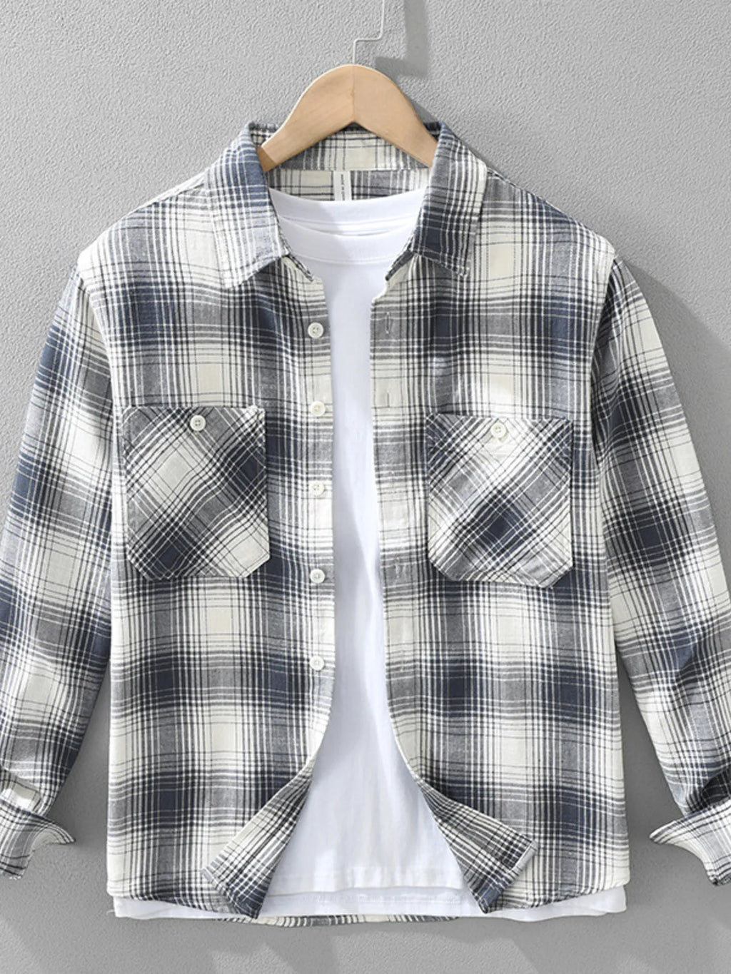 Men's Plus Size Plaid Flannel Shirt with Chest Pockets