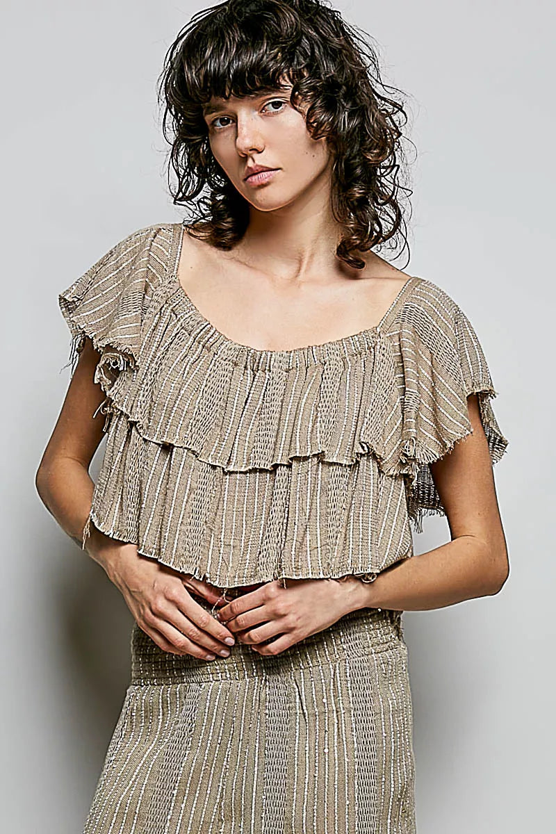 POL Off-Shoulder Ruffle Crop Top