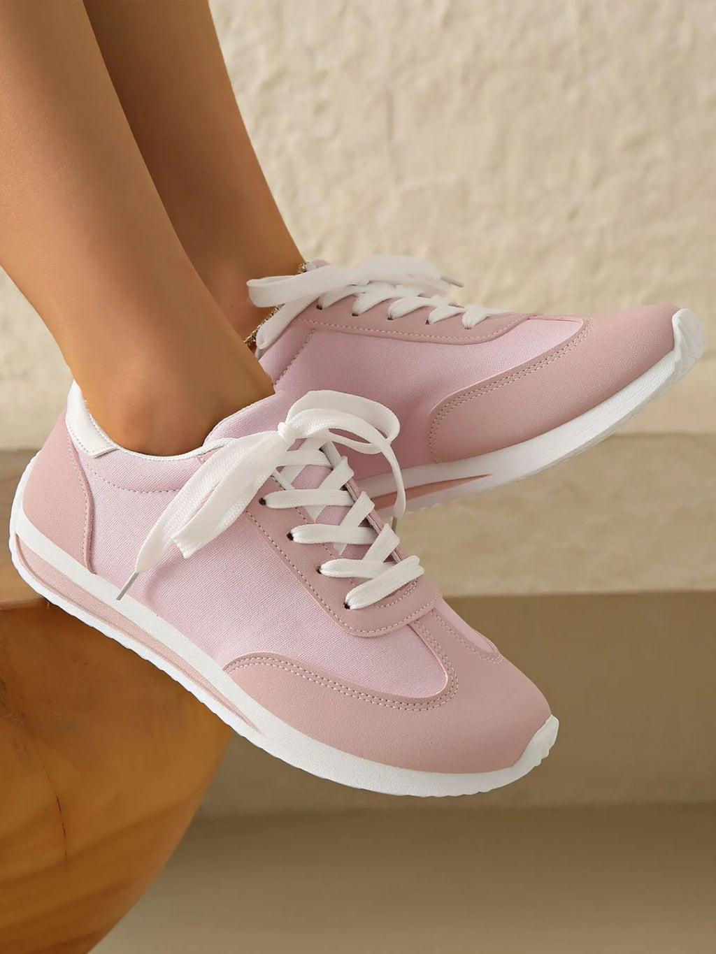 Round Toe Lace Up Sneakers