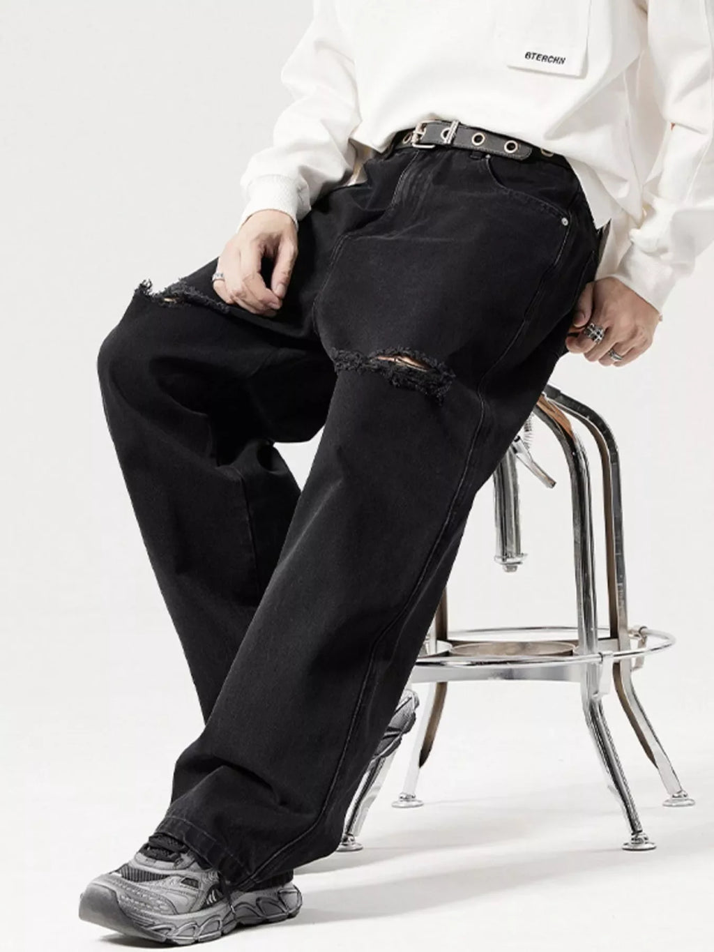 Men's Distressed Wide Leg Jeans