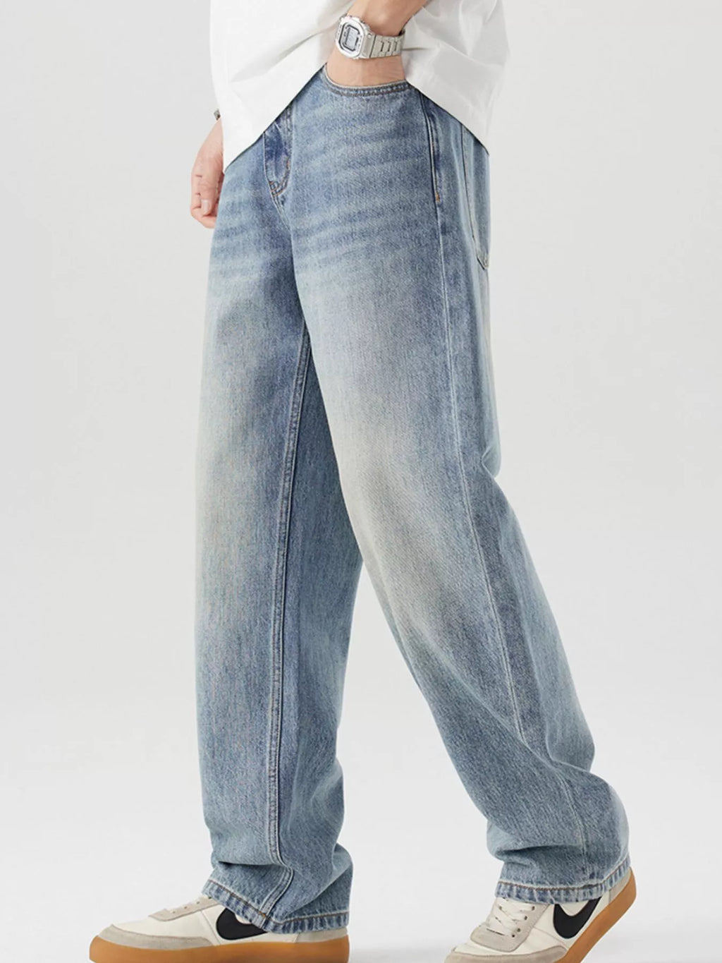 Men's Vintage Wash Loose Fit Jeans