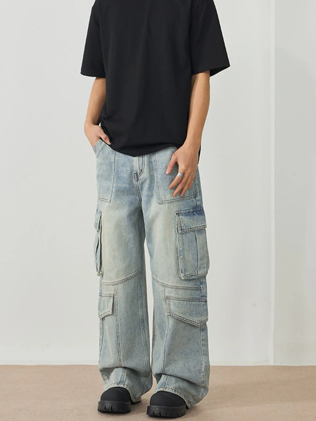 Men's Wash Wide Leg Cargo Jeans