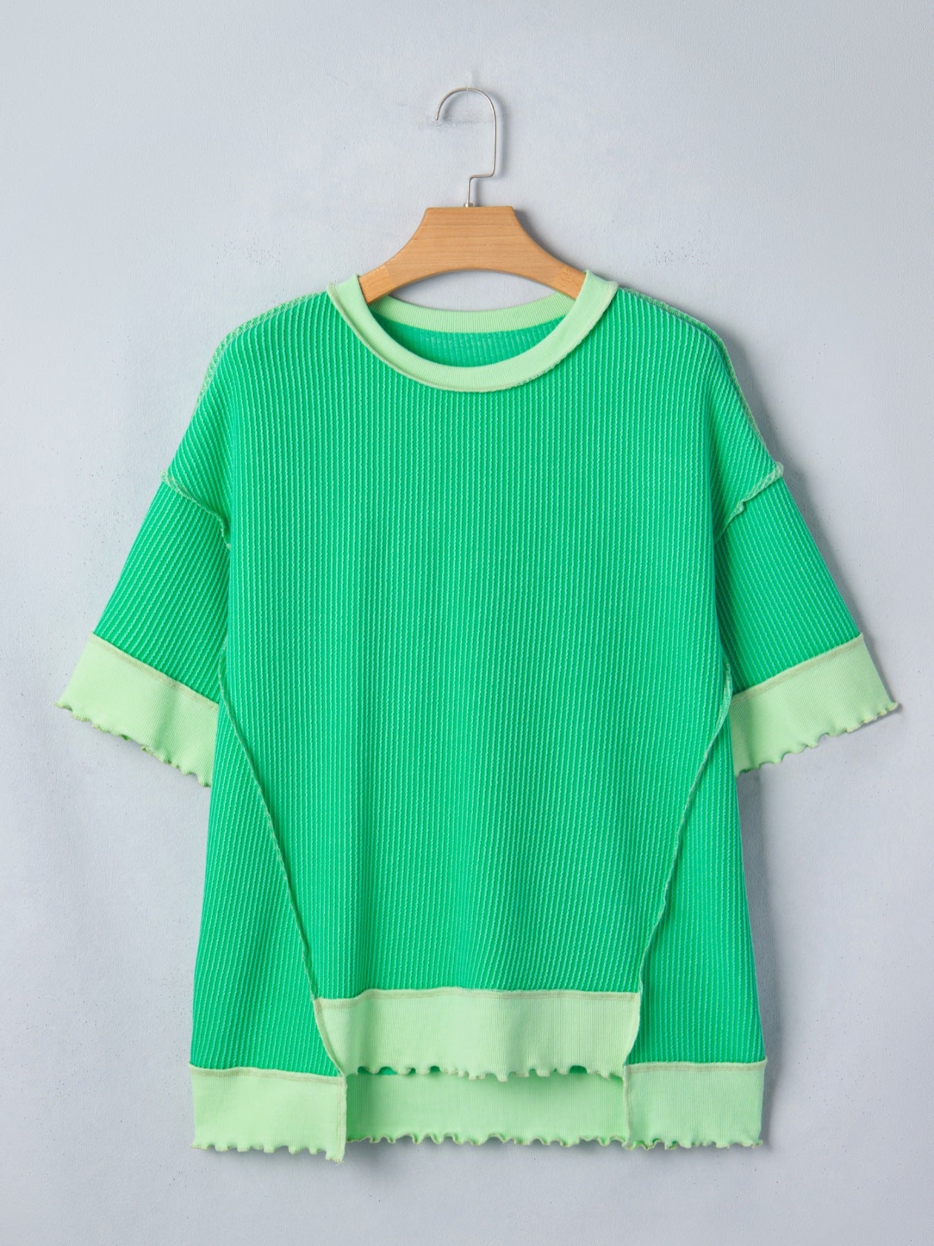 Loose Uneven Hem Twist Ribbed T Shirt