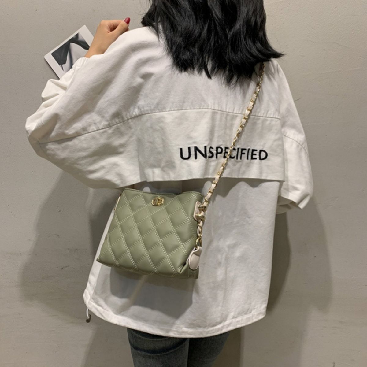 Quilted Chain Strap Crossbody Bag
