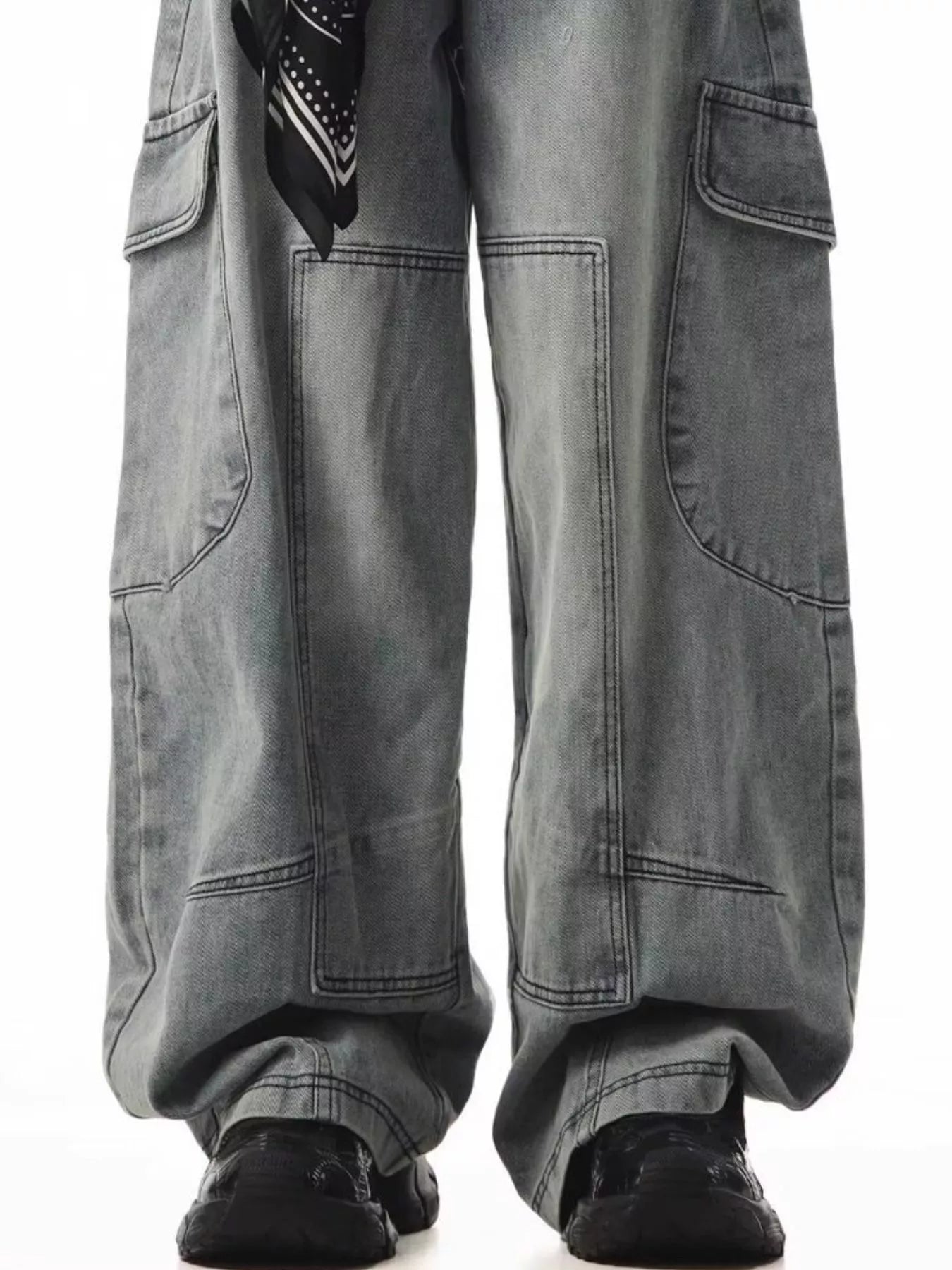 Men's Full Size Loose Fit Cargo Jeans Plus Size