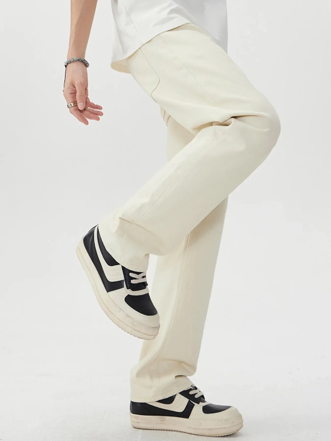 Men's Wide Leg Jeans