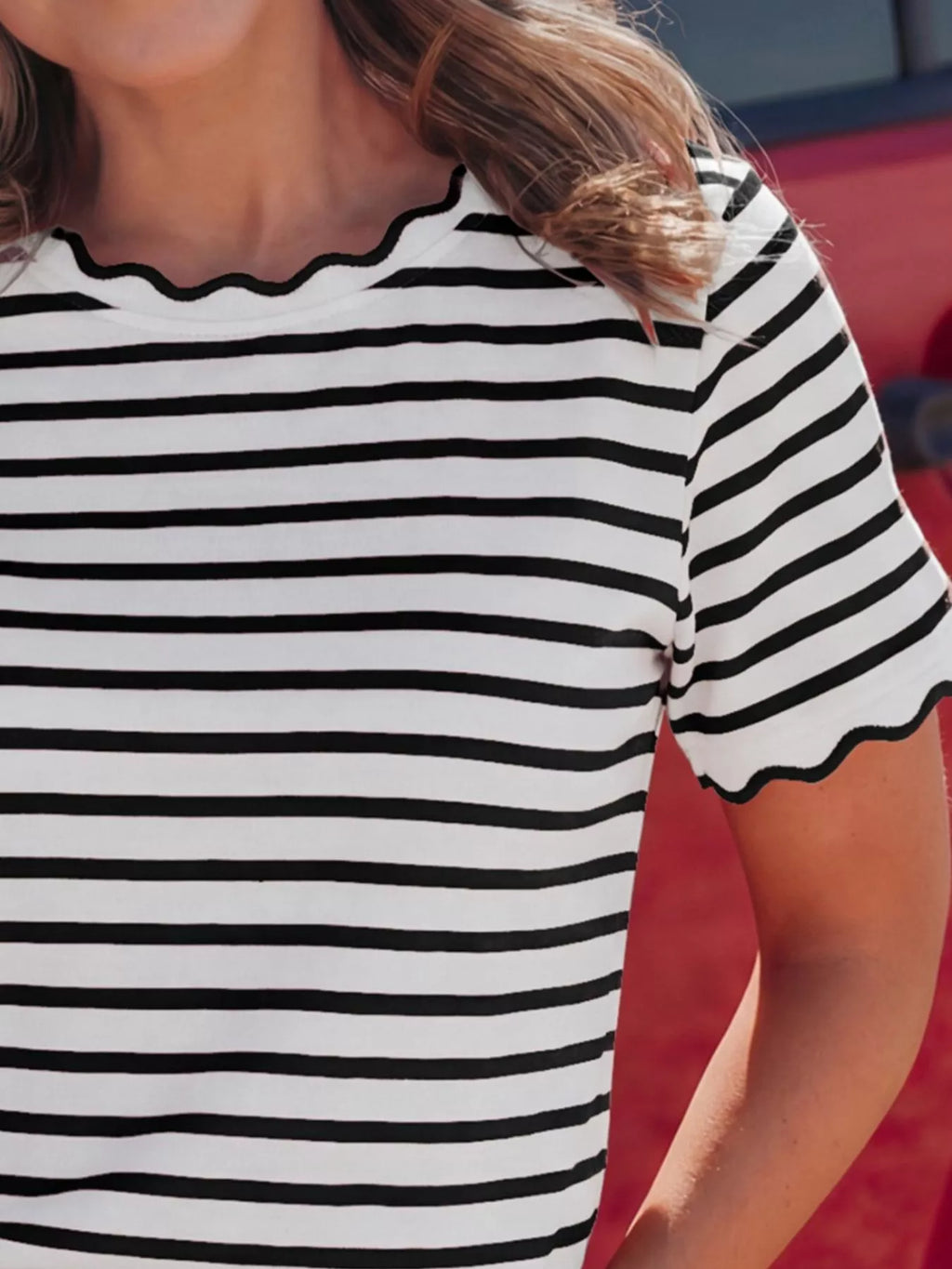 Striped Scallop-Trimmed Round Neck T-Shirt