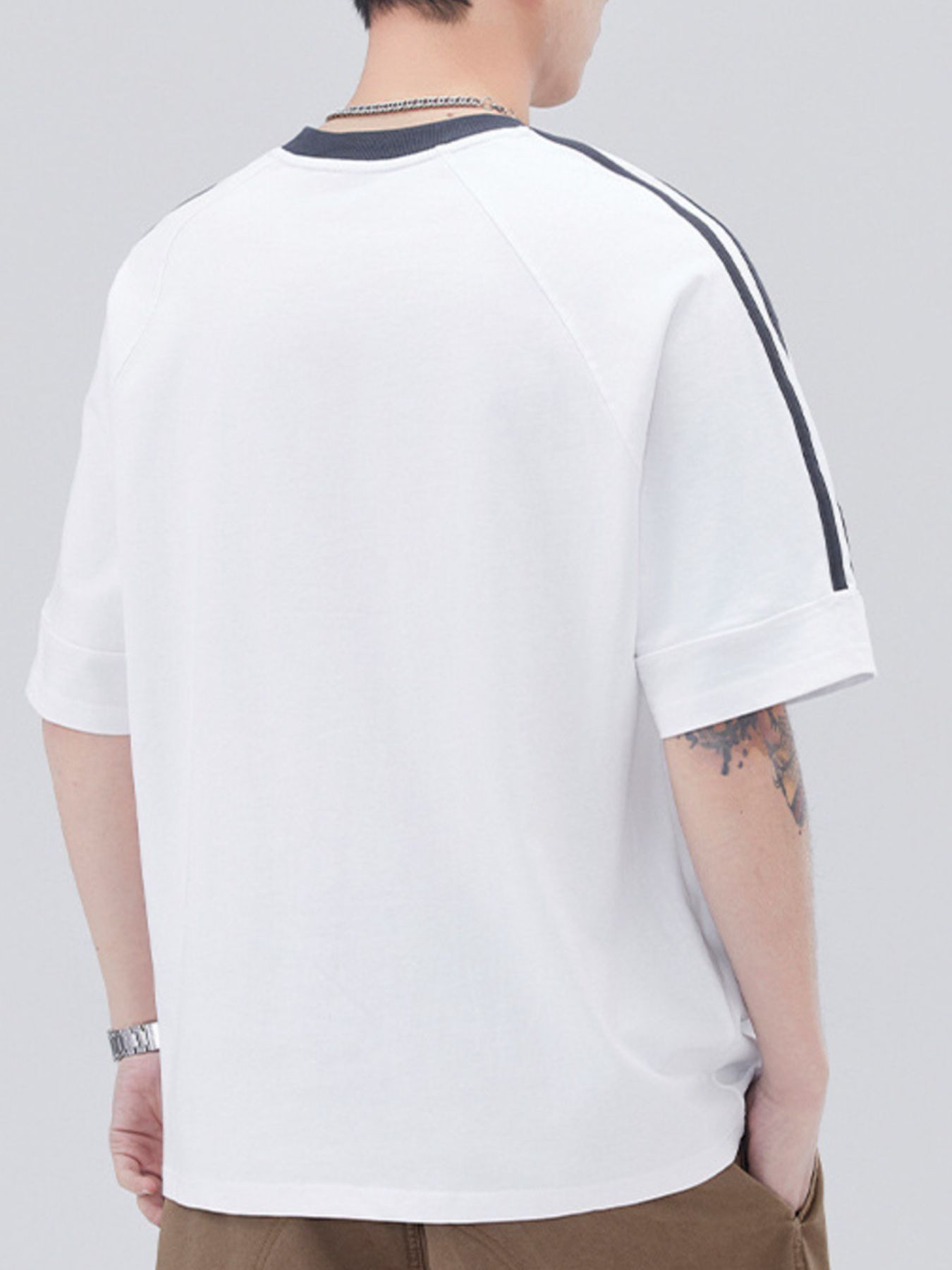 Men's Plus Size Striped Trim Casual T-Shirt