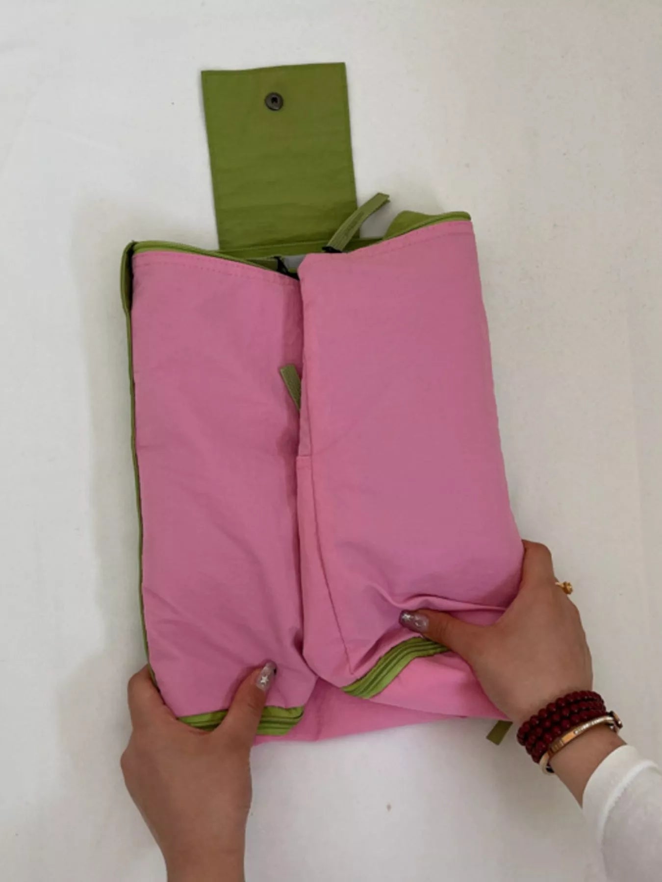 Two-Tone Lightweight Travel Bag