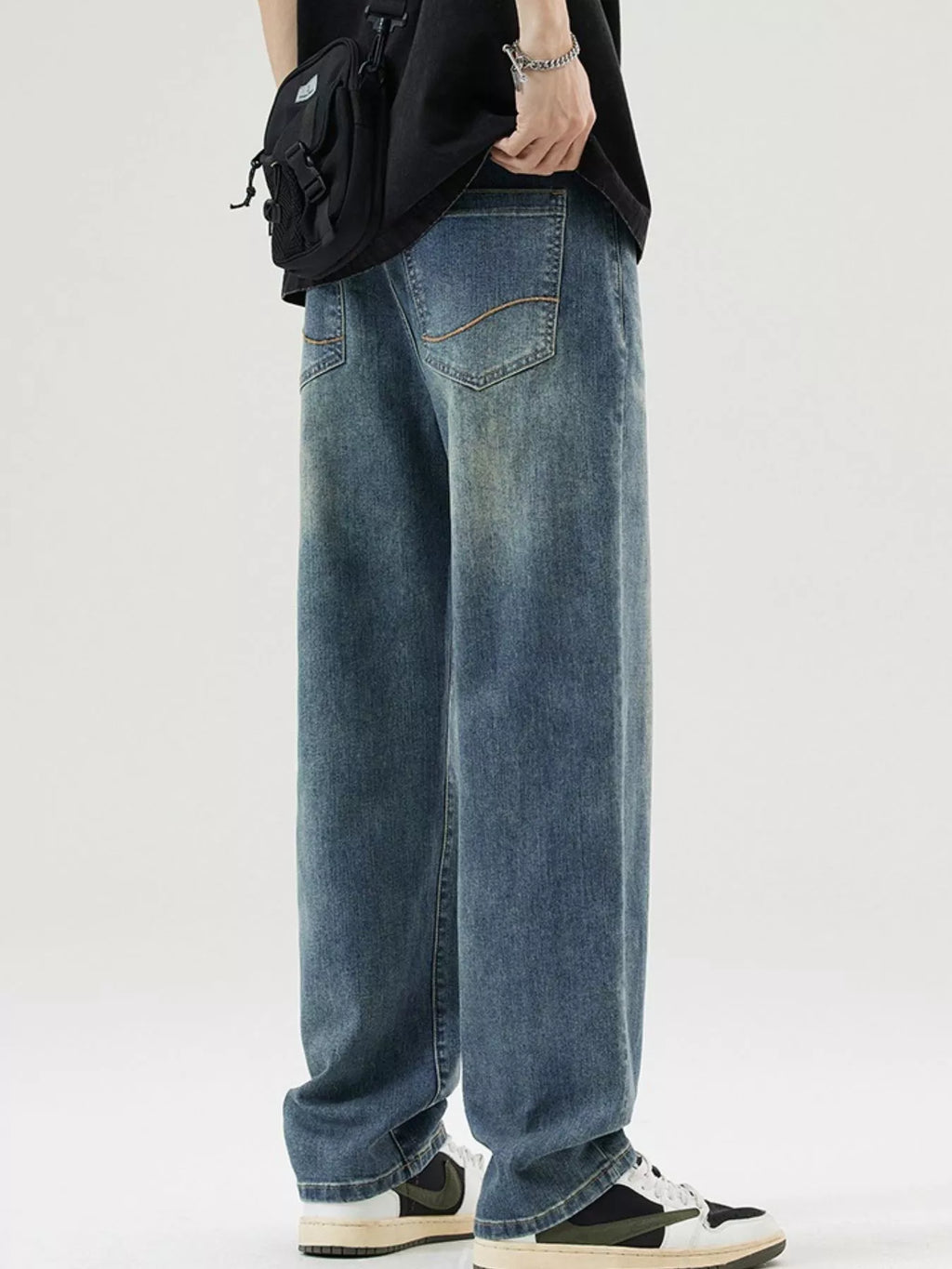 Men's Wash Loose Fit Jeans
