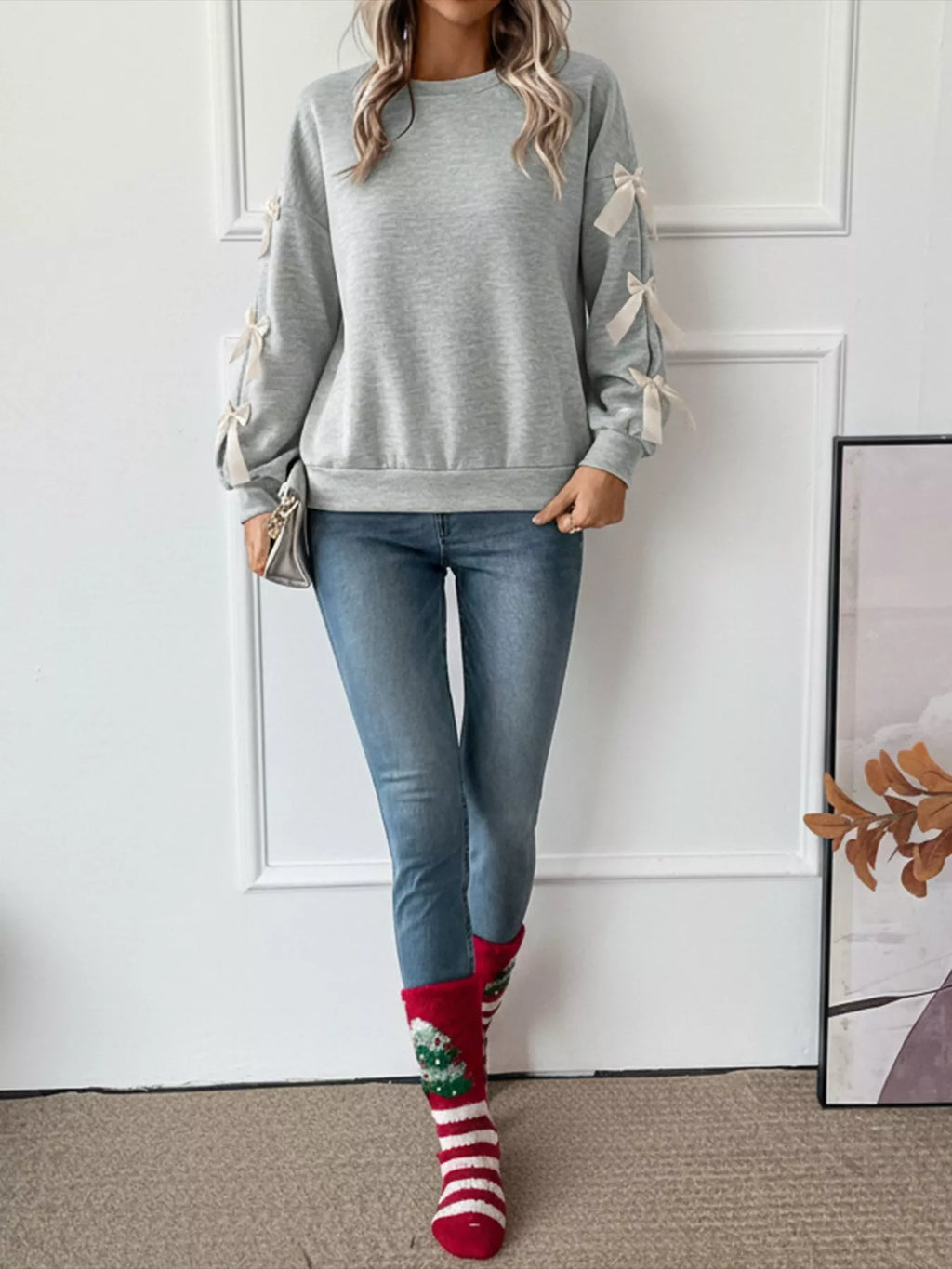 Bowknot Sleeve Round Neck Sweatshirt