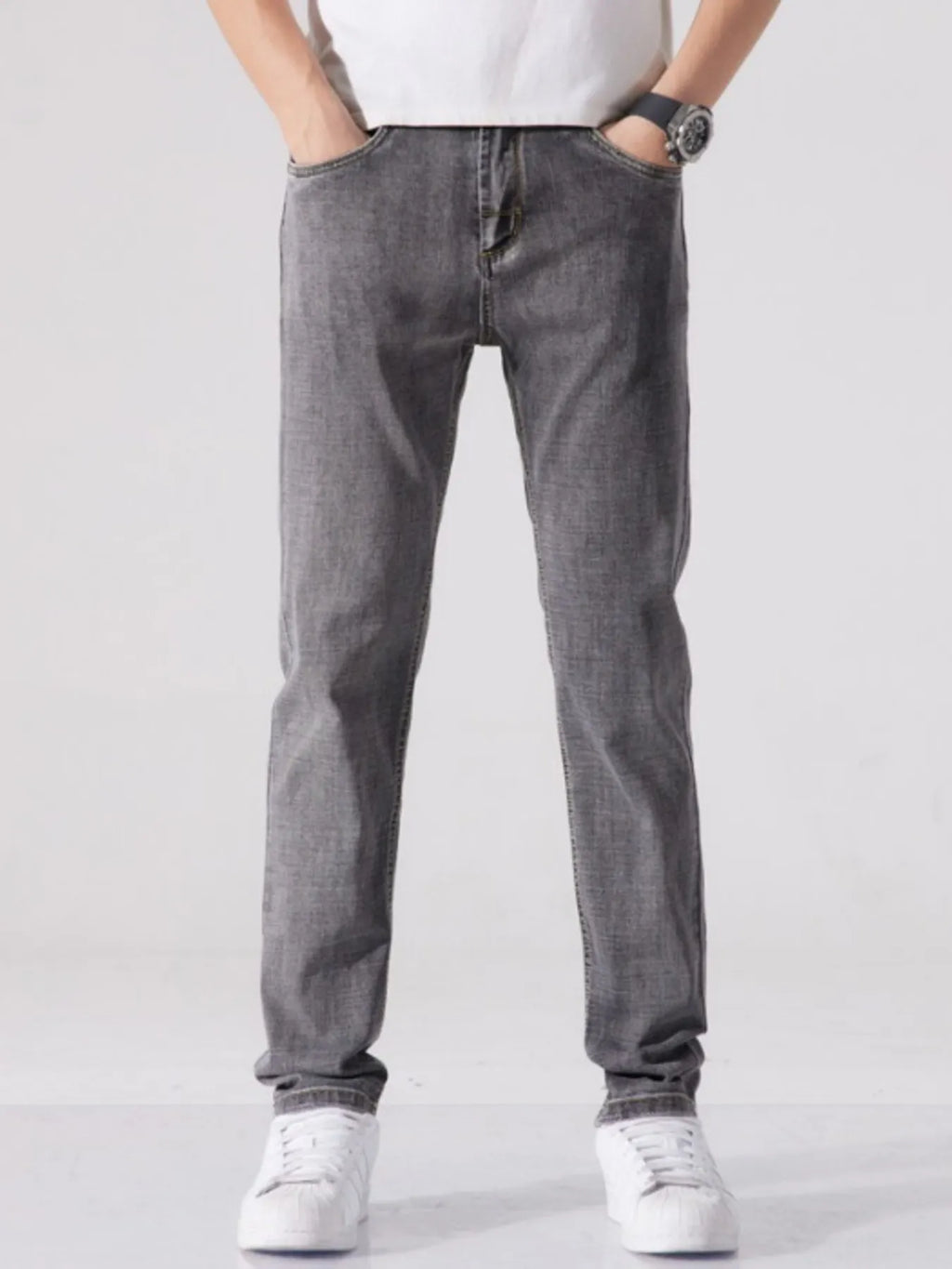 Men's Slim Fit Washed Jeans