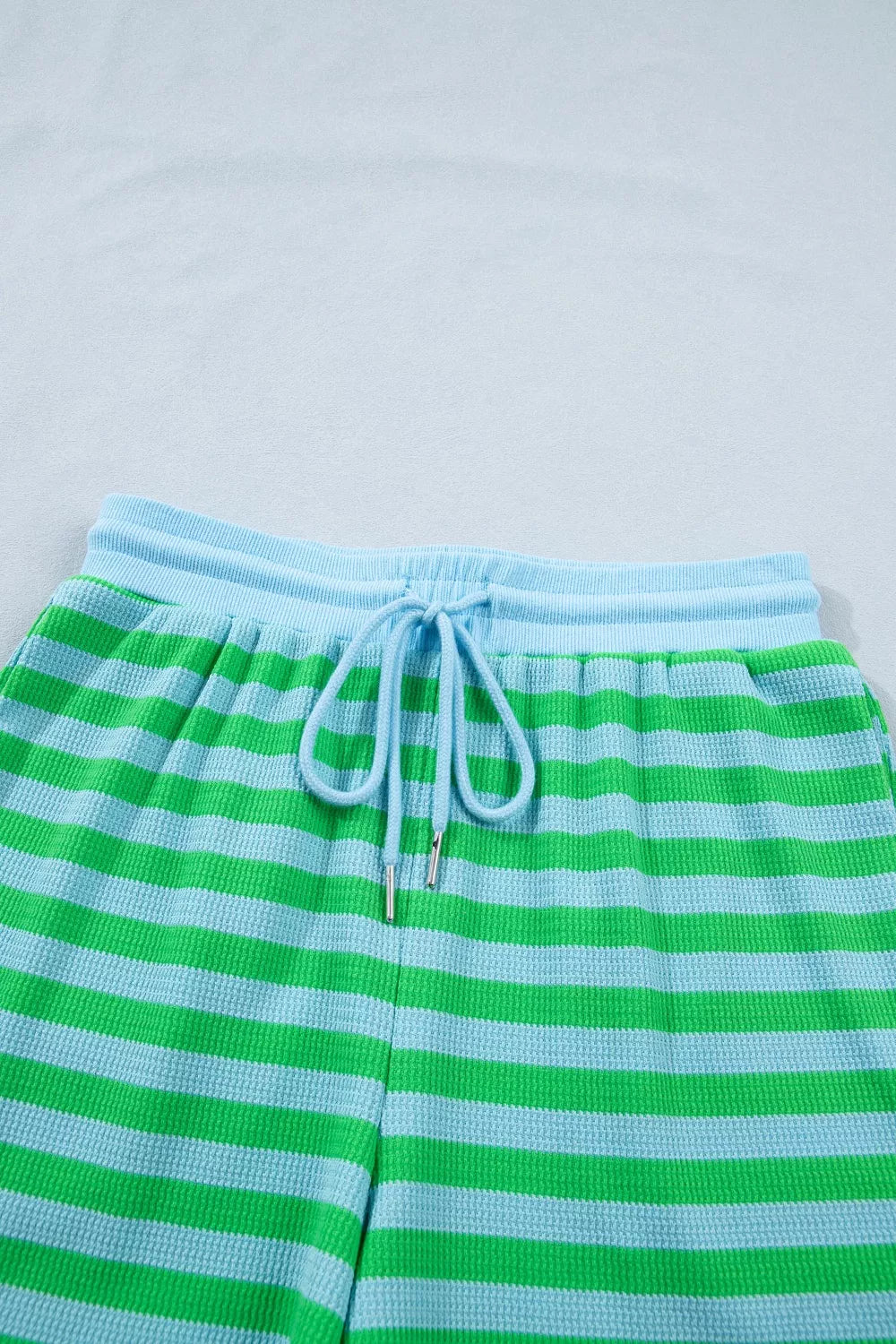 Stripe Colorblock Detail Puff Sleeve Top Drawstring Shorts 2pcs Outfit