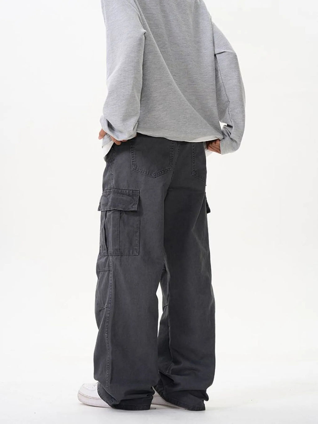 Men's Wide Leg Cargo Pants