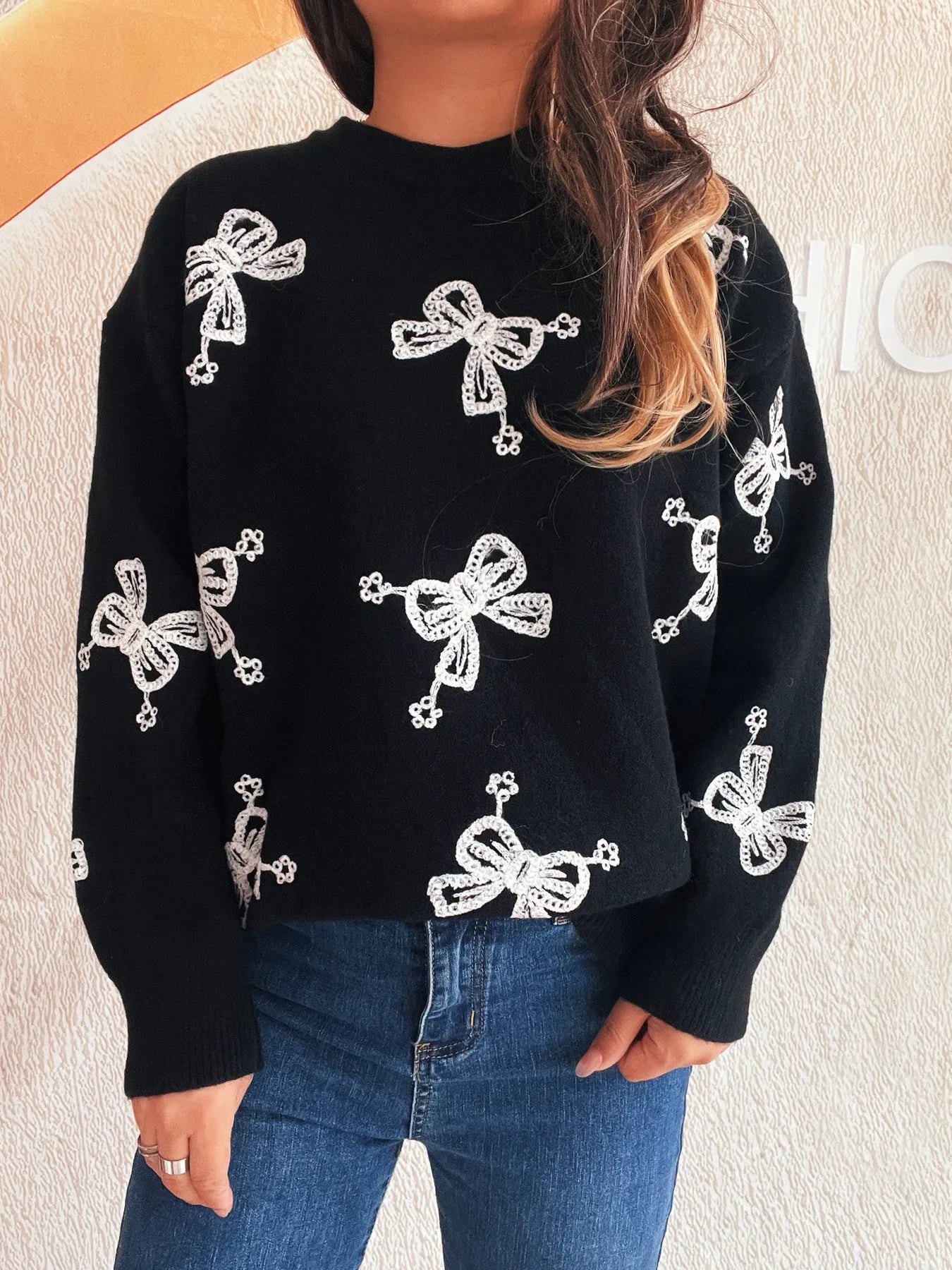Bow Round Neck Long Sleeve Sweater