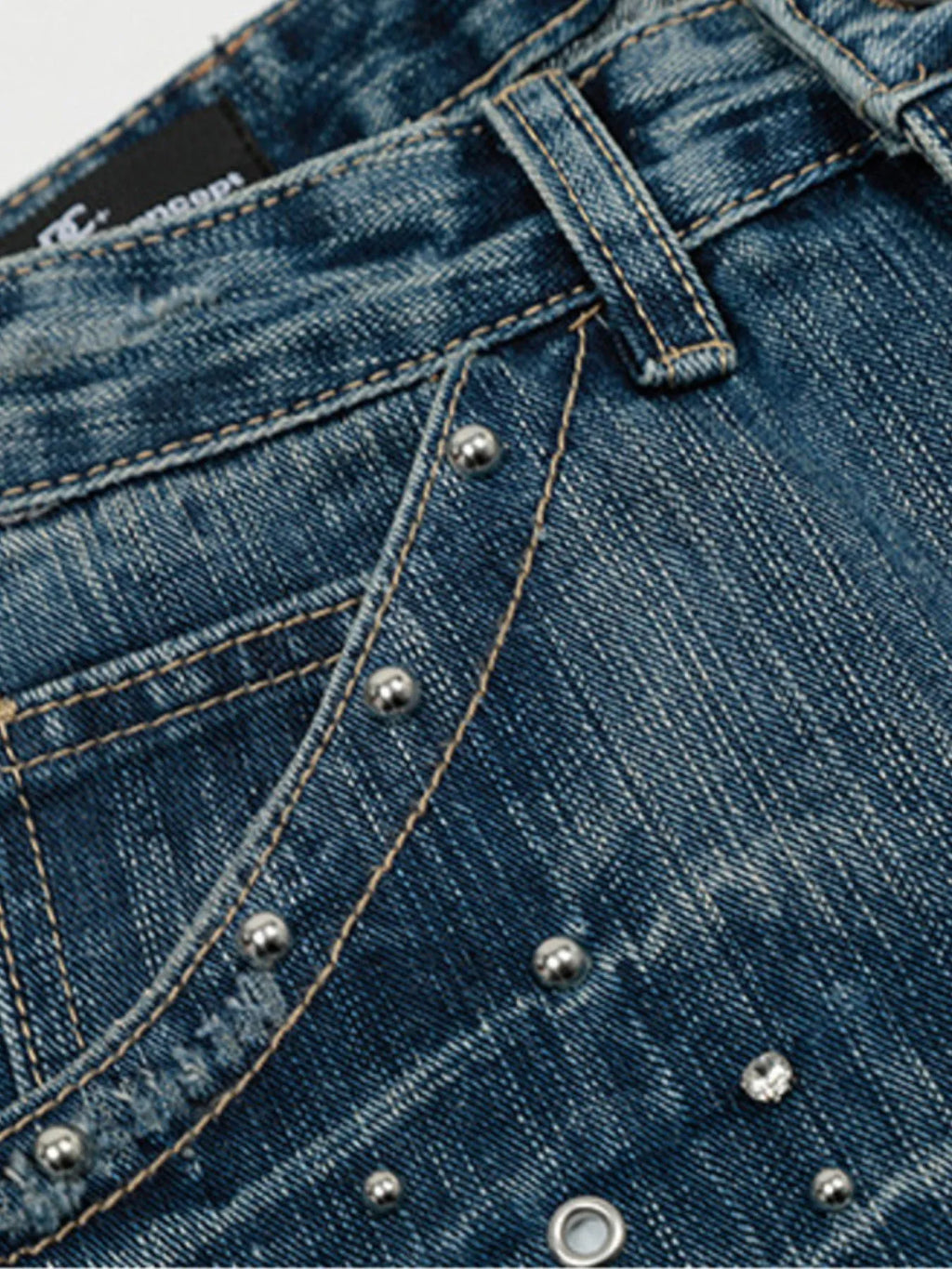 Men's Studded Washed Wide-Leg Jeans