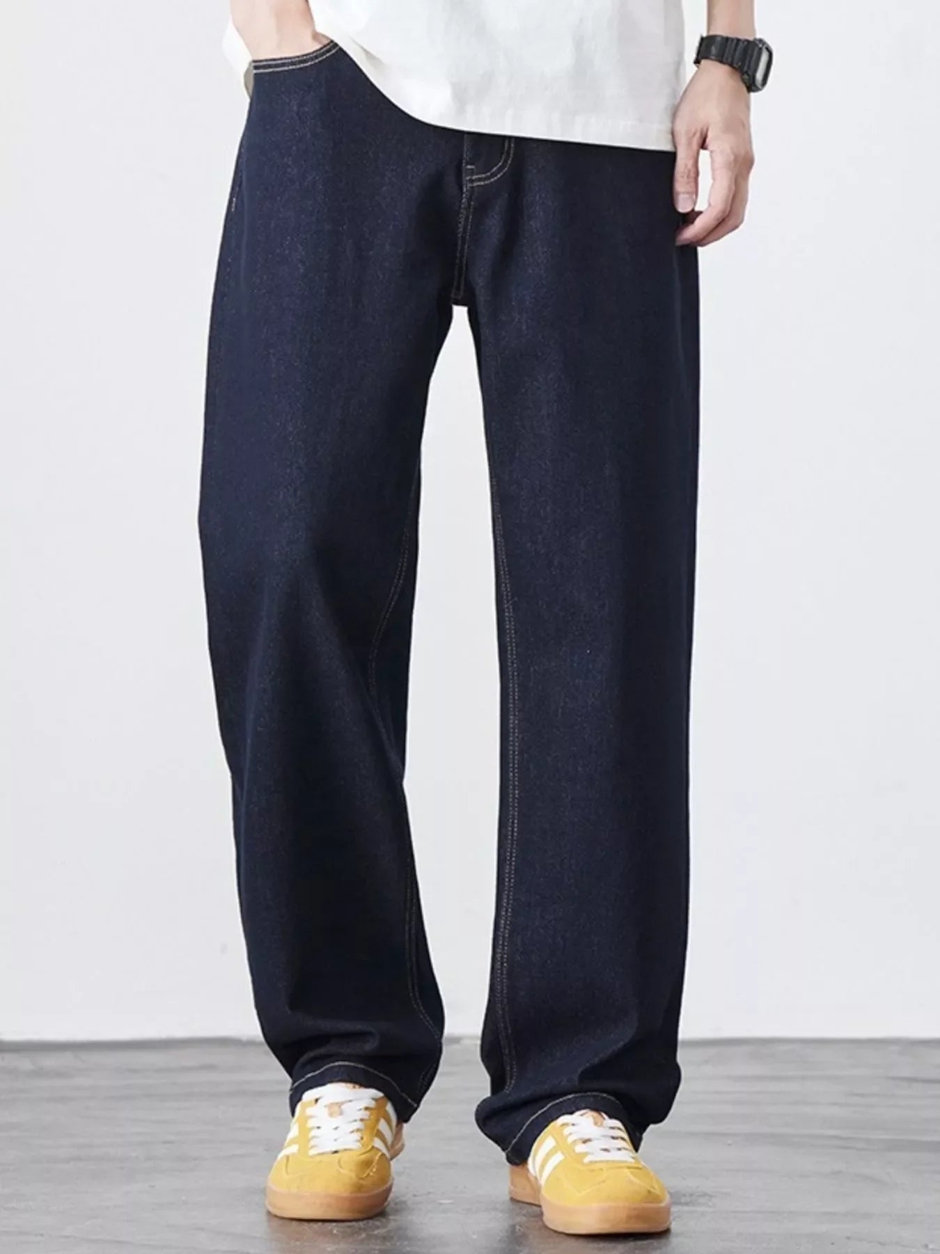 Men's Wash Relaxed Fit Jeans