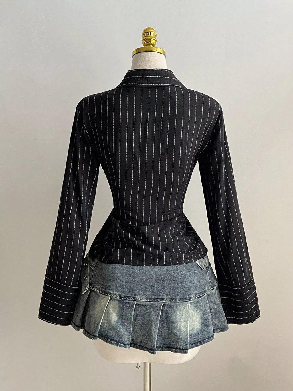 Striped Long Sleeve Fitted Blouse