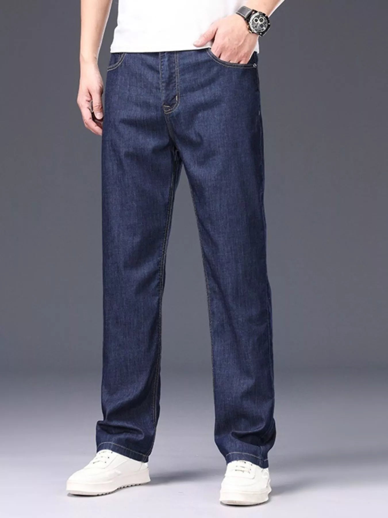 Men's Loose Fit Jeans with Pockets