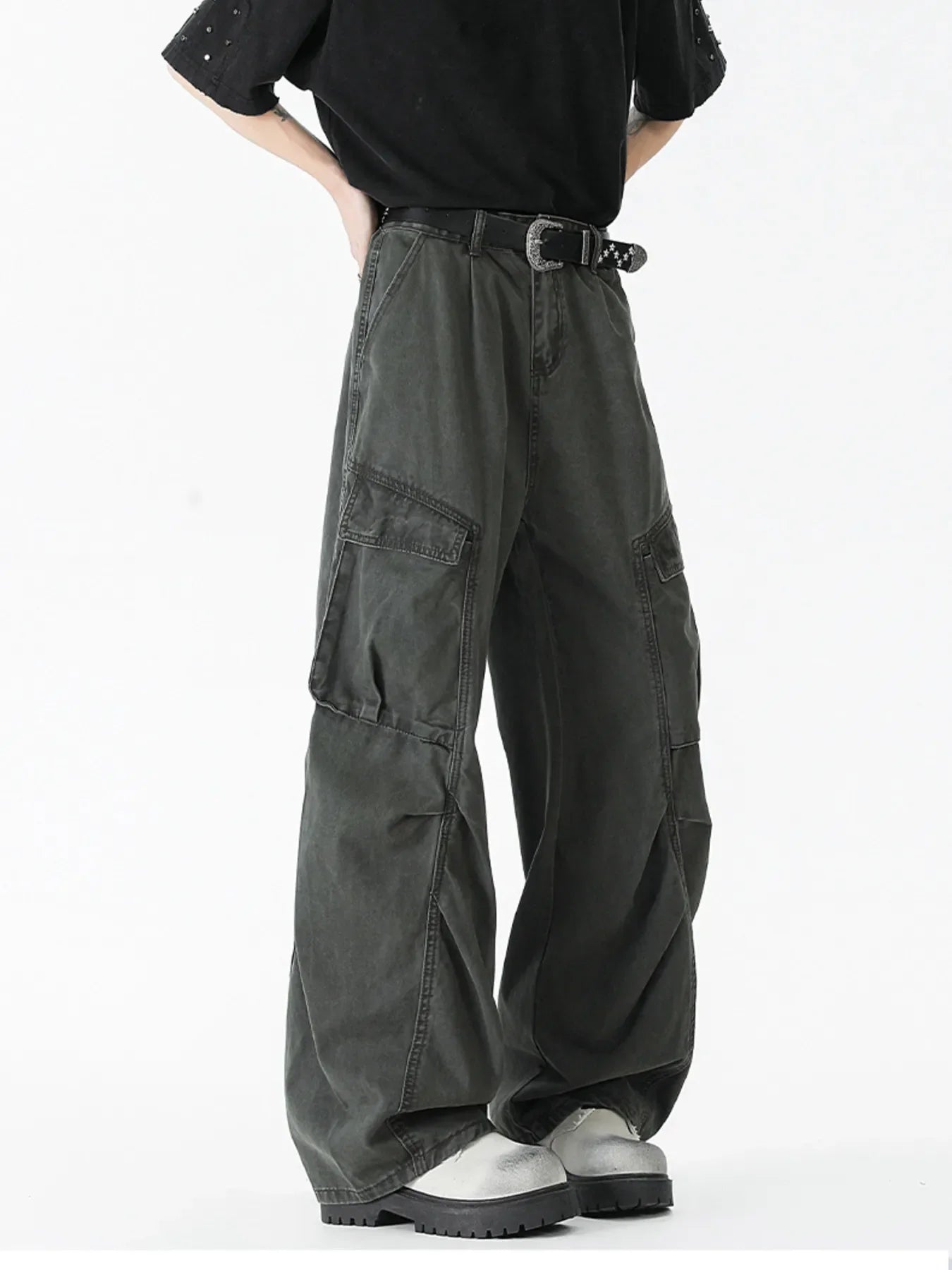 Men's Vintage Washed Cargo Jeans