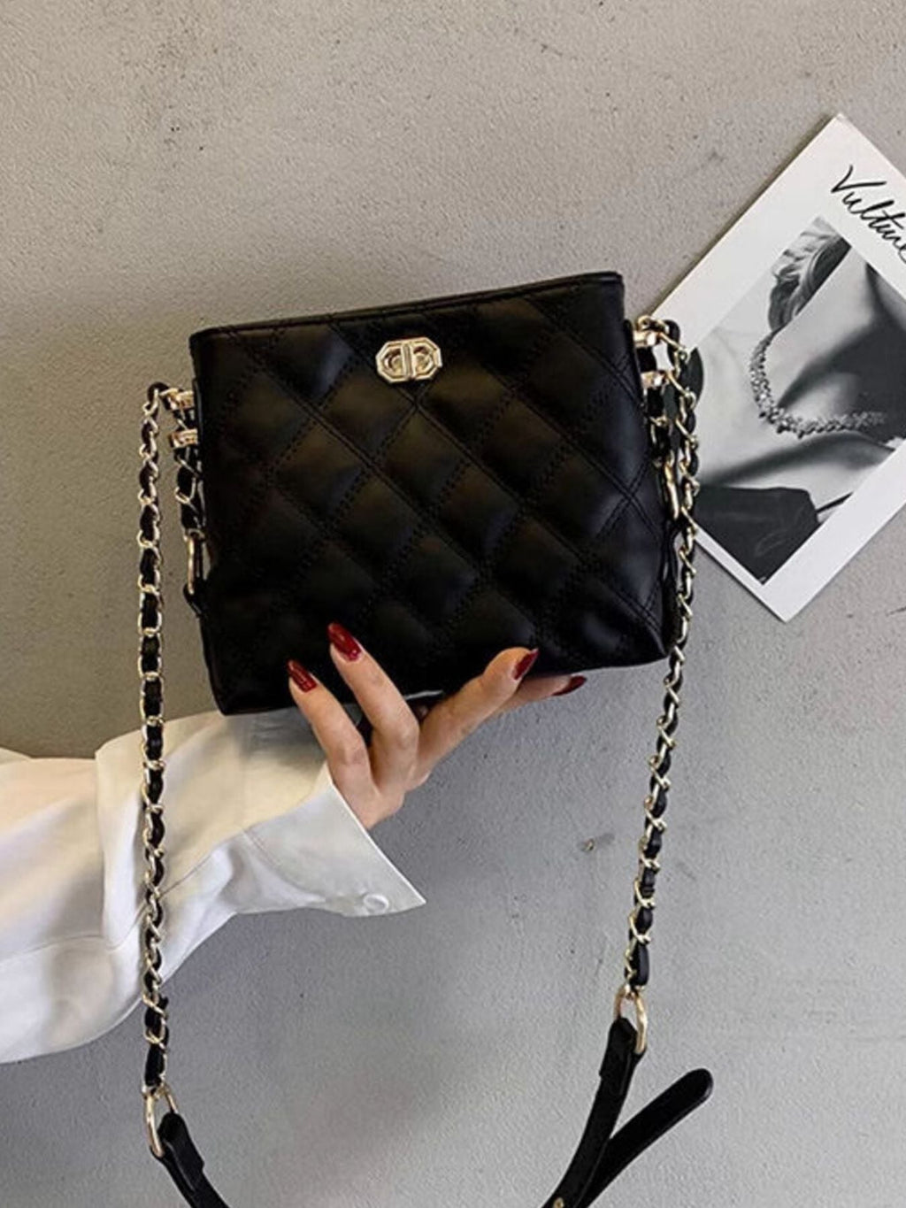 Quilted Bucket Crossbody Bag with Chain Strap