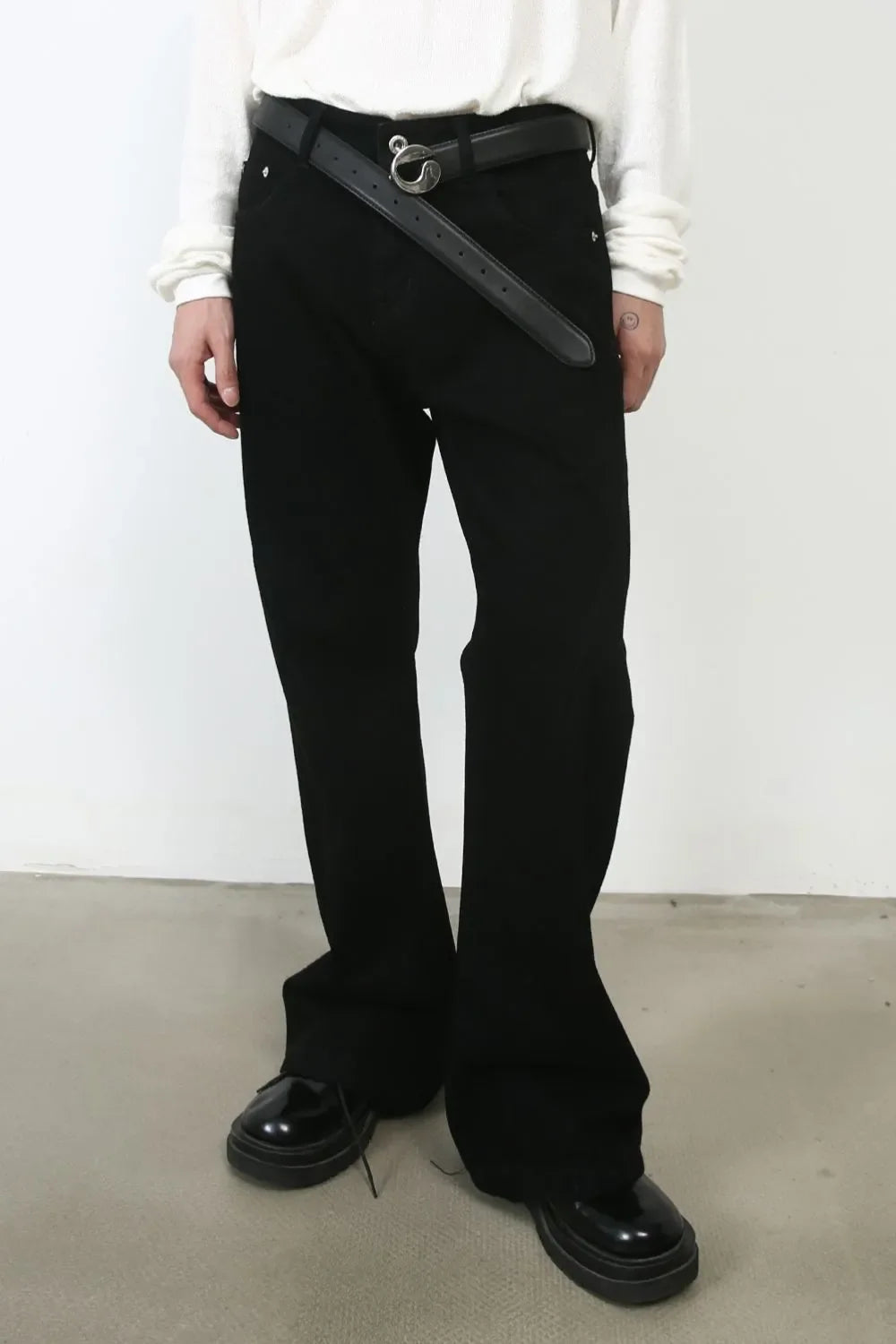 Men's Mid Rise Bootcut Jeans