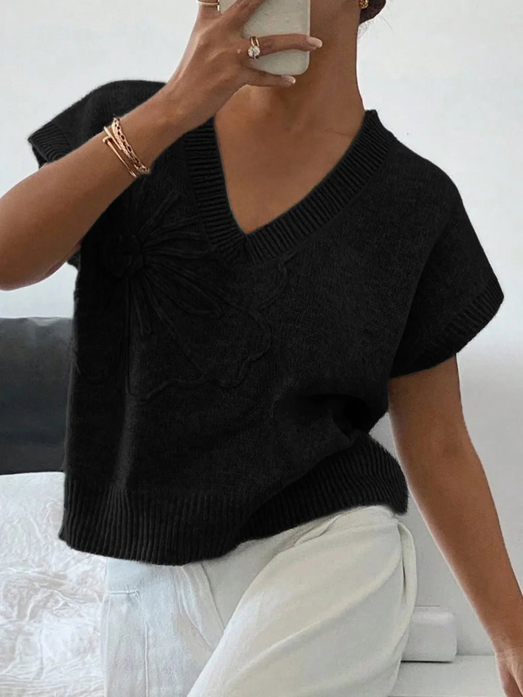 Ribbed Hem V-Neck Short Sleeve Sweater