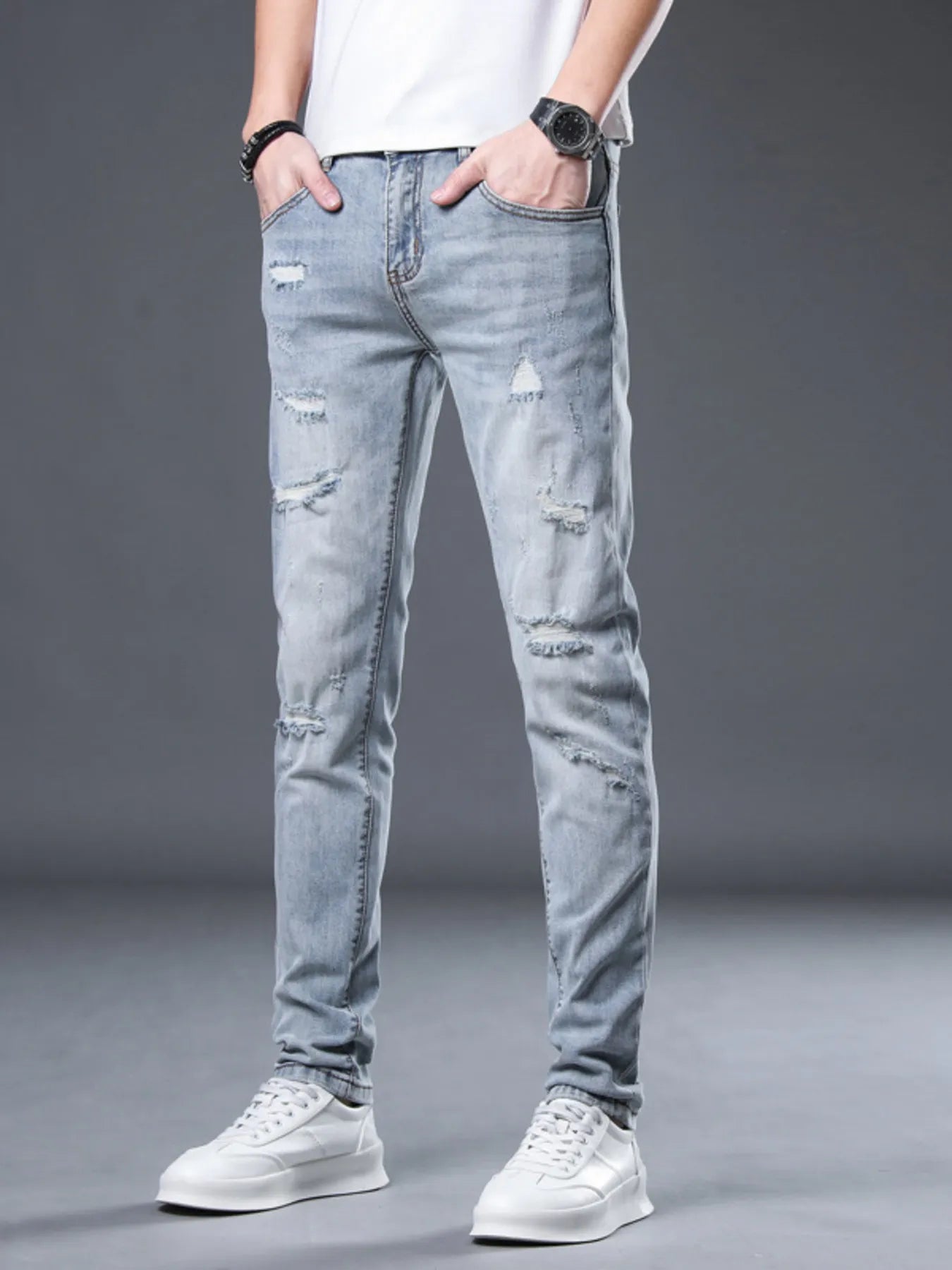 Men's Distressed Slim Fit Jeans