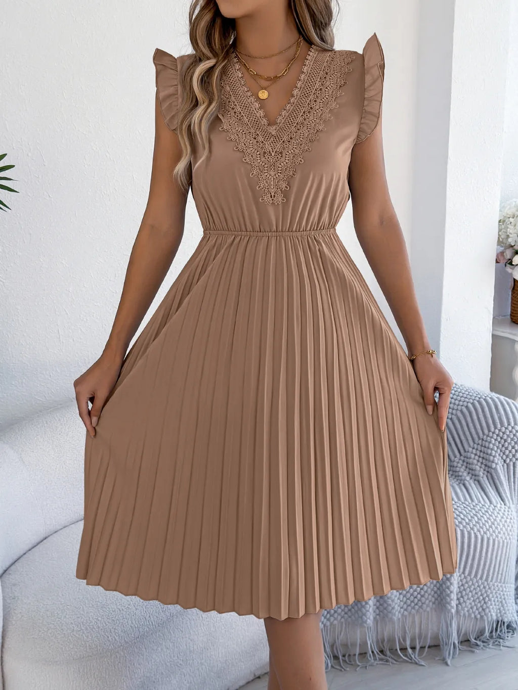 Lace Detail Ruffled Cap Sleeve Pleated Dress