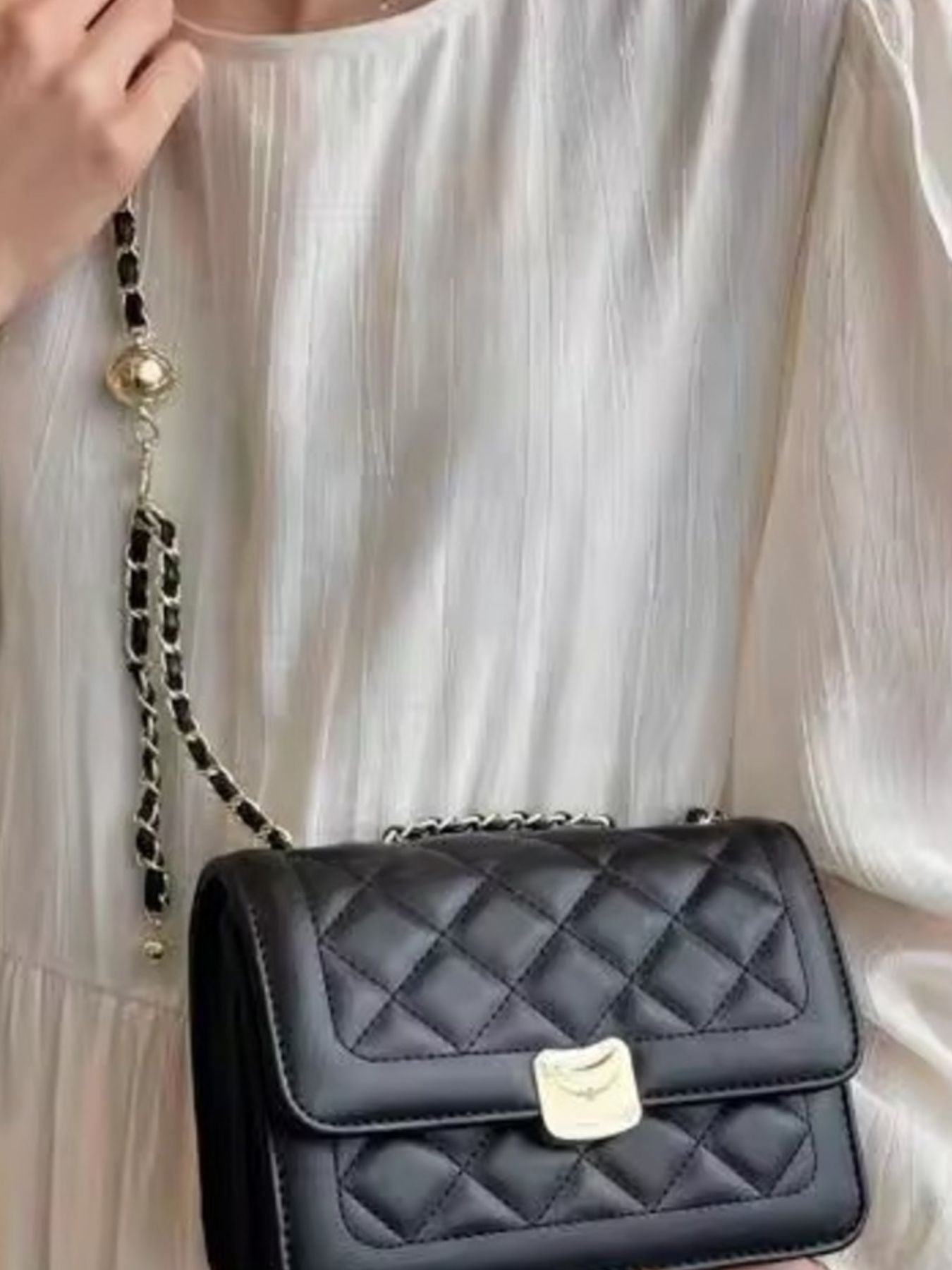 Quilted Flap Chain Crossbody Bag