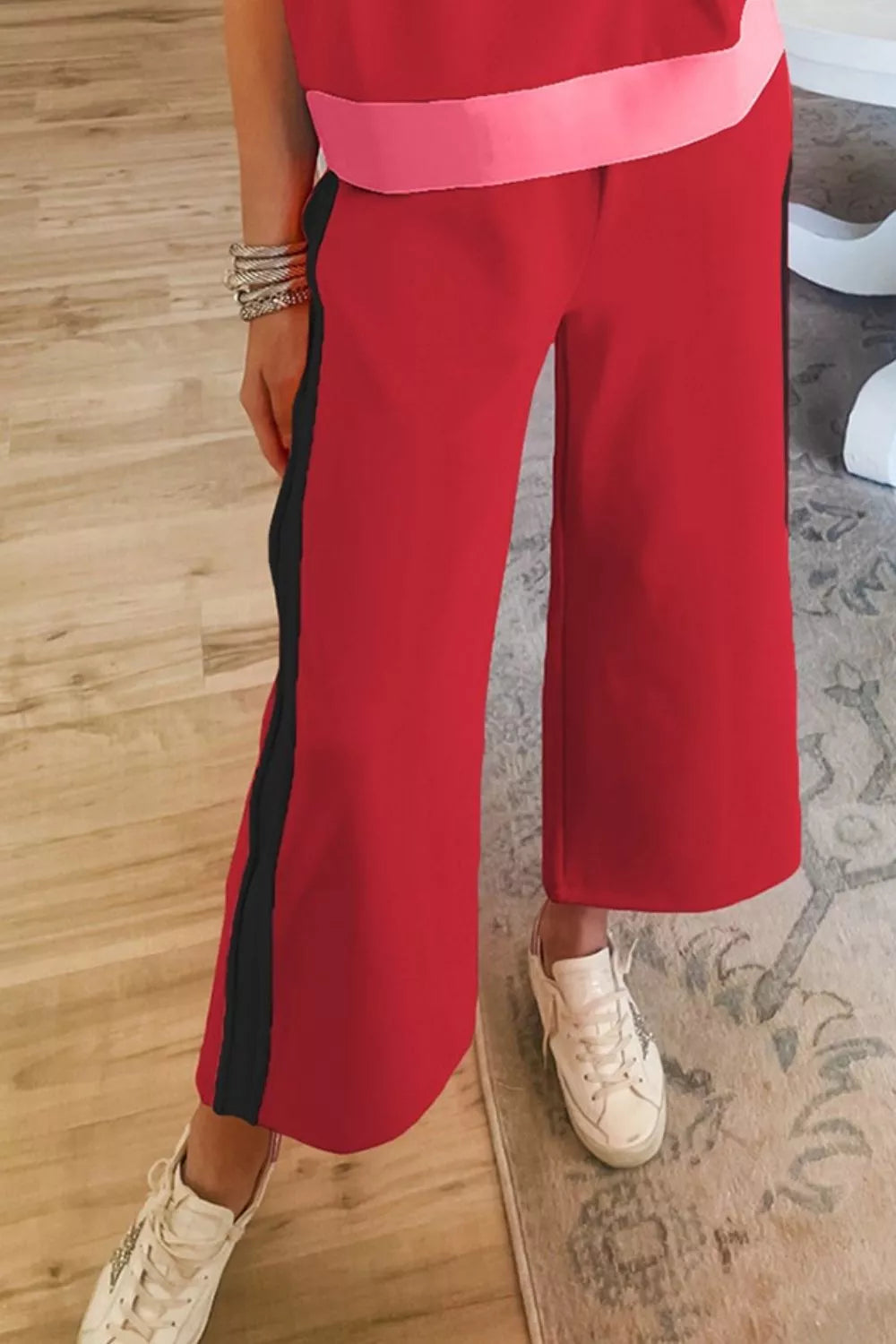 Color Block Detail Tee and Pants Two-piece Set