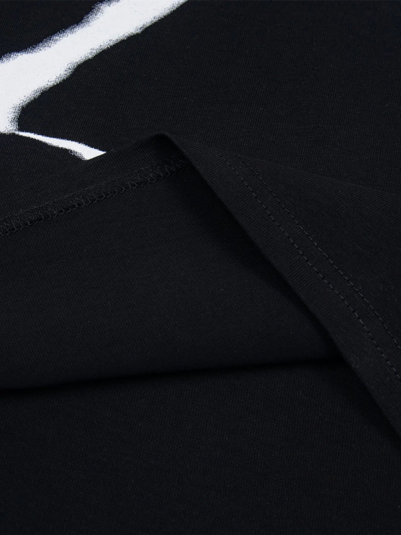 Men's Graphic Mock Neck Short Sleeve T-Shirt