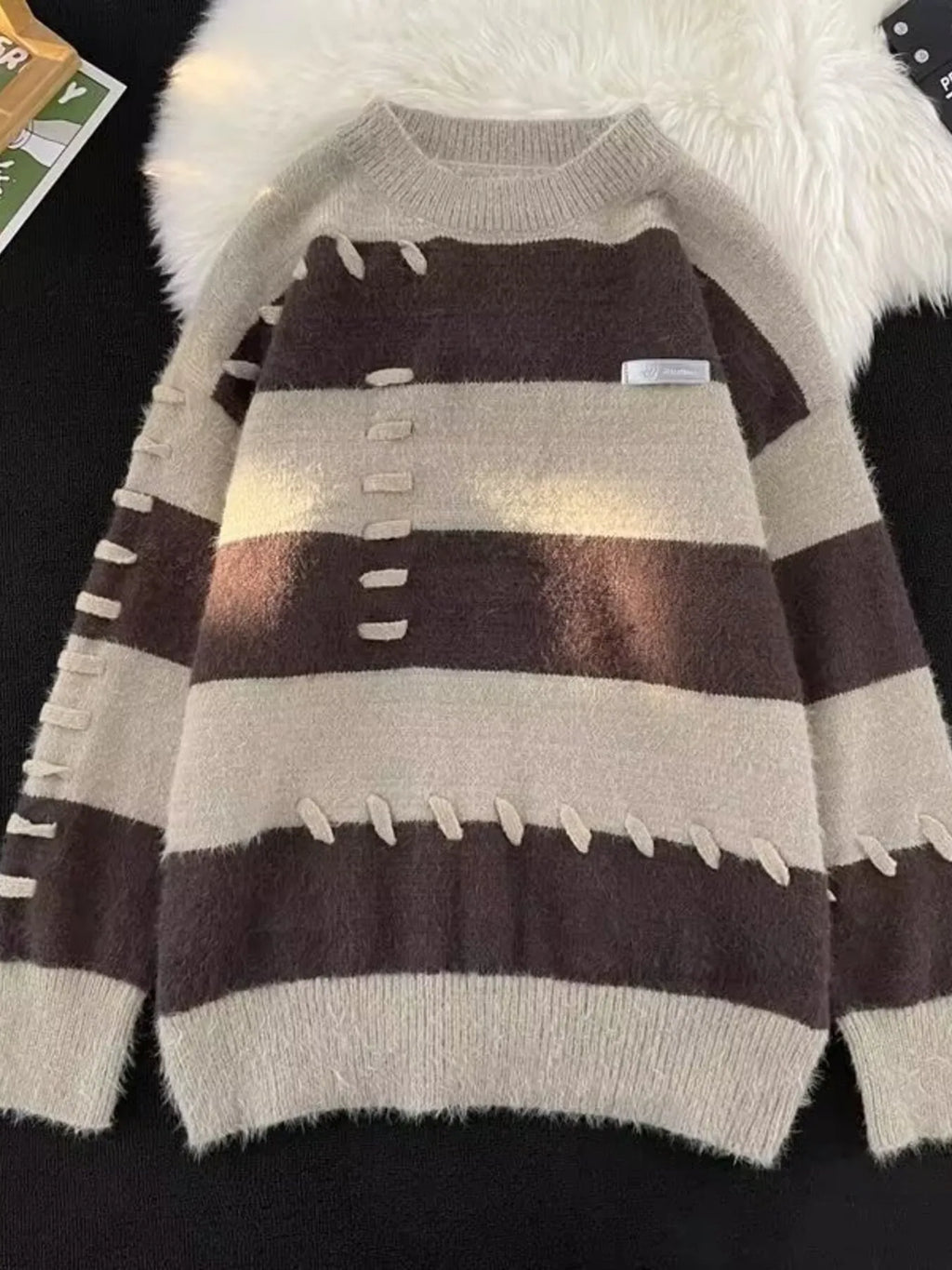Men's Striped Knit Round Neck Pullover