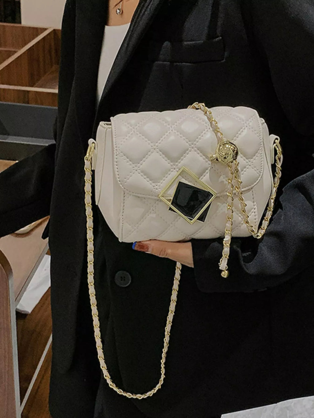 Quilted Flap Chain Crossbody Bag