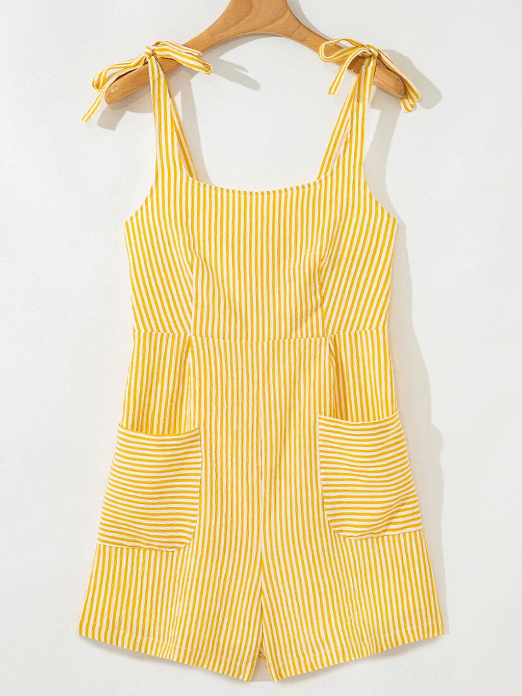 Stripe Shoulder Tie Smocked Back Casual Romper