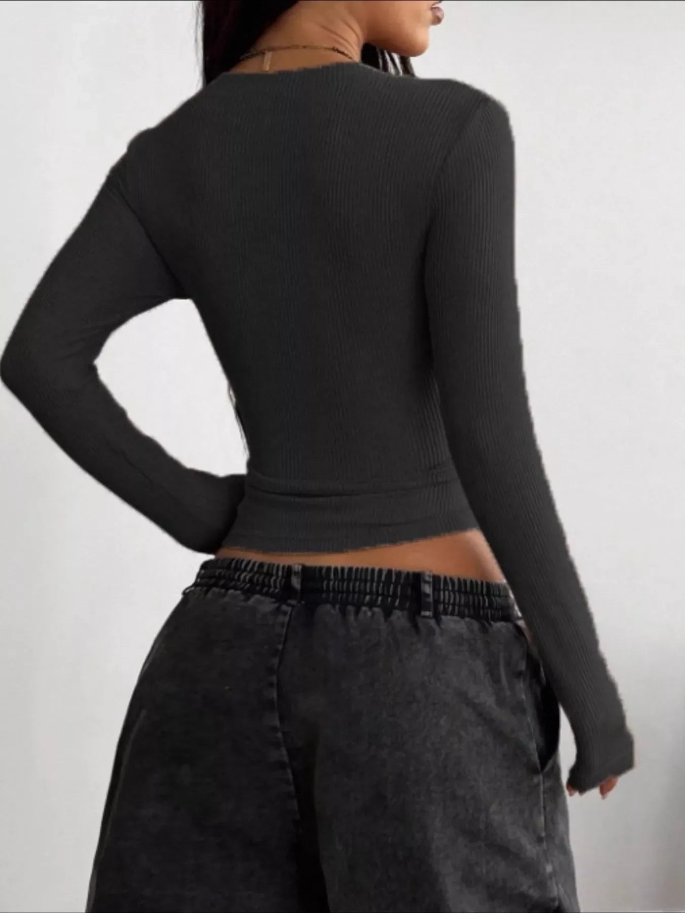 Ribbed Knit Long Sleeve V-Neck Top