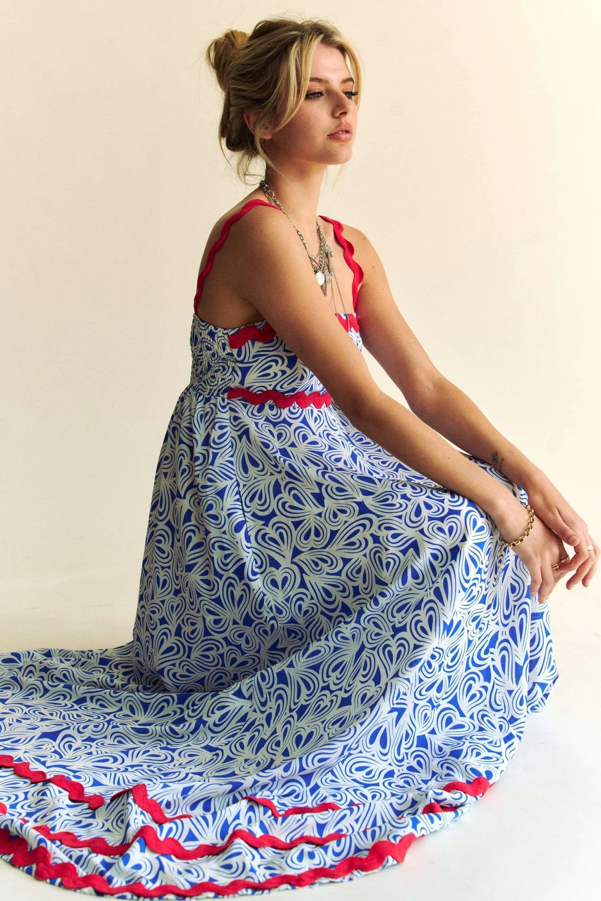 Davi & Dani Geo 2 Tone Printed Wavi Trim Tiered Maxi Dress