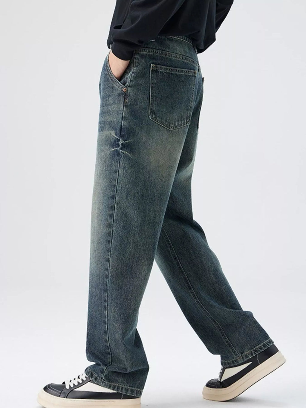 Men's Washed Relaxed Fit Jeans