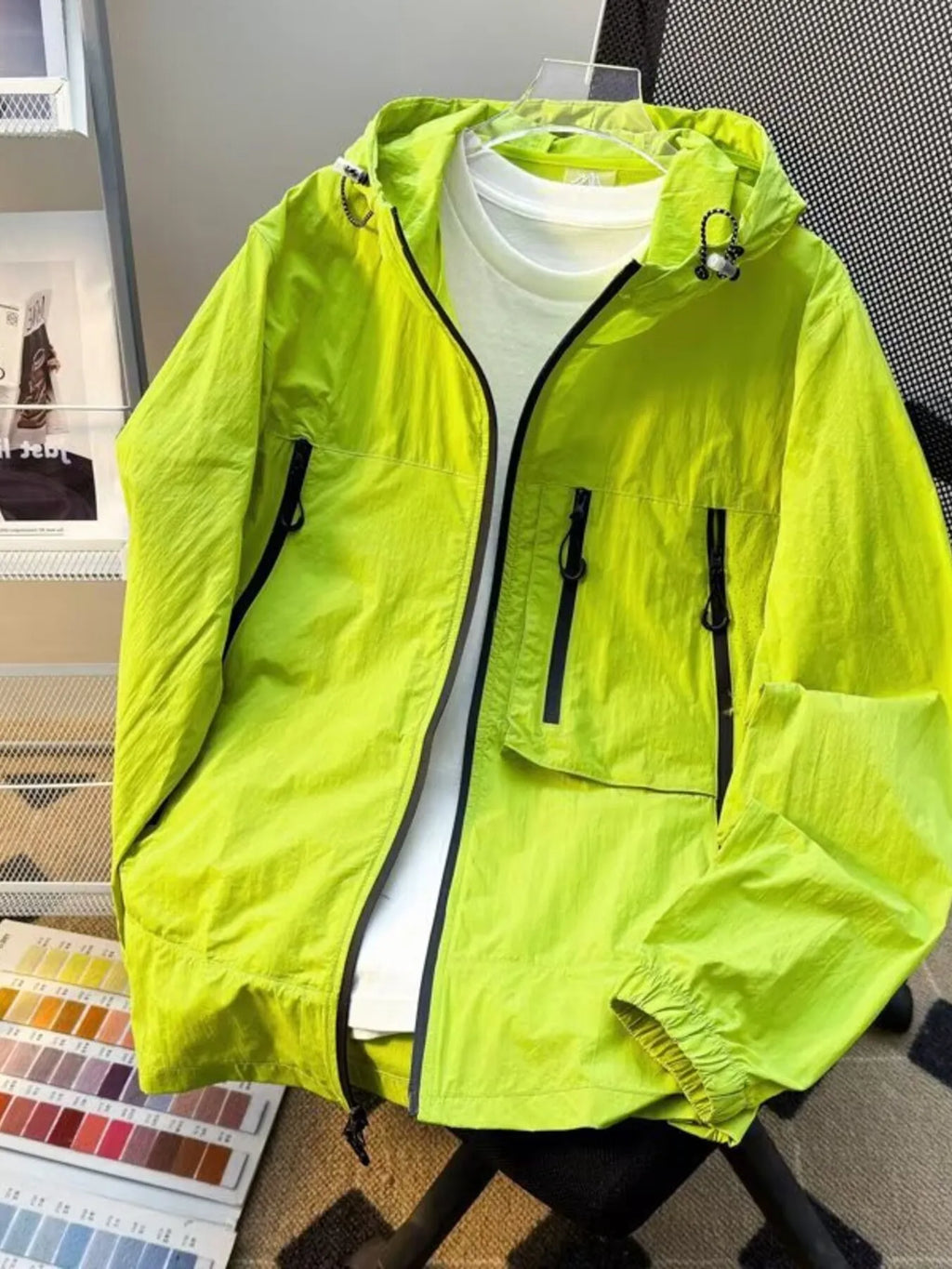 Men's Plus Size Lightweight Hooded Windbreaker Jacket
