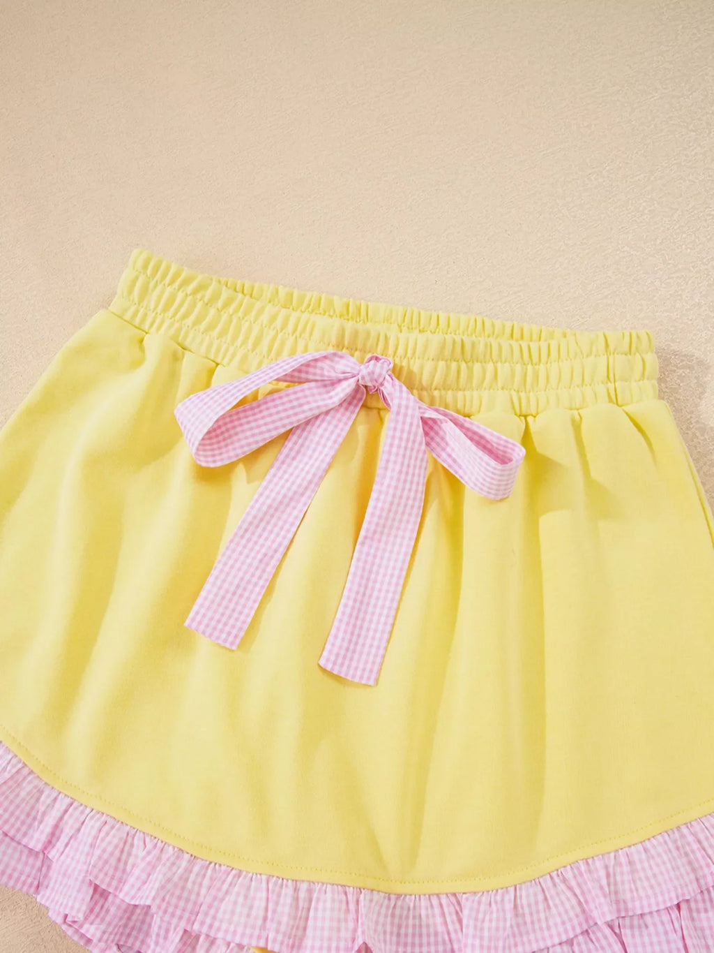 Contrast Frill Hem Round Neck Top and Shorts Set